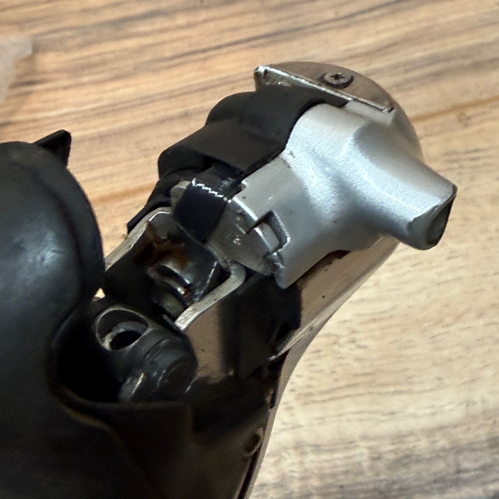 Shimano Dura-Ace ST-7700-C 2 x 9 STI Shifters STI