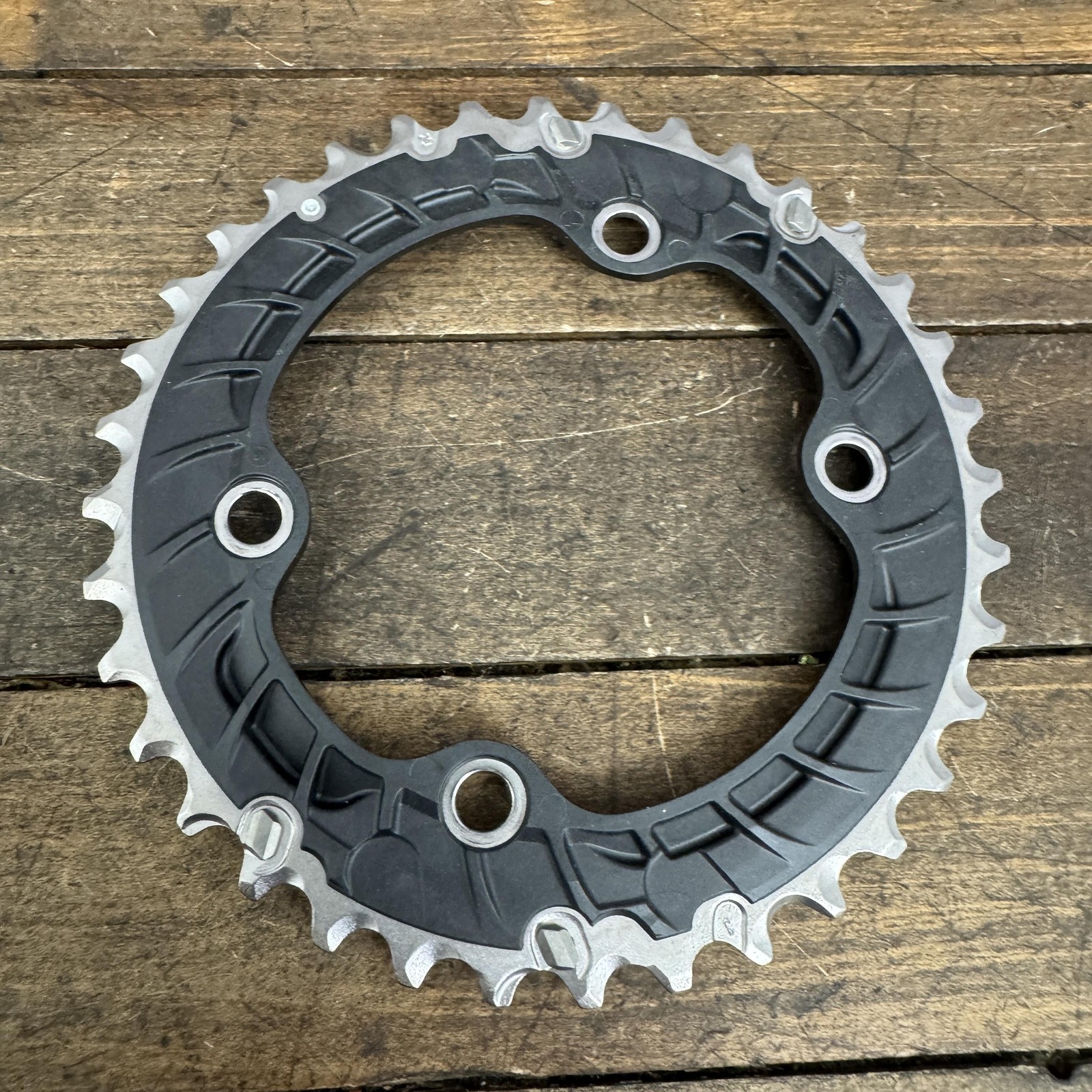 Shimano 36T Chainring DynaSys11 4-Arm Asymmetric Gray MTB 36-26 BC Outer Ring