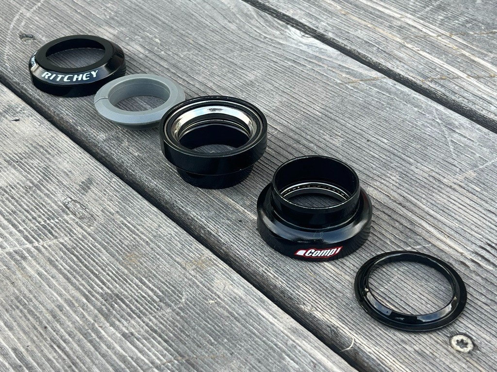 Ritchey Logic Comp Cartridge Bearing 1 1/8″ Threadless Headset | Made in Taiwan