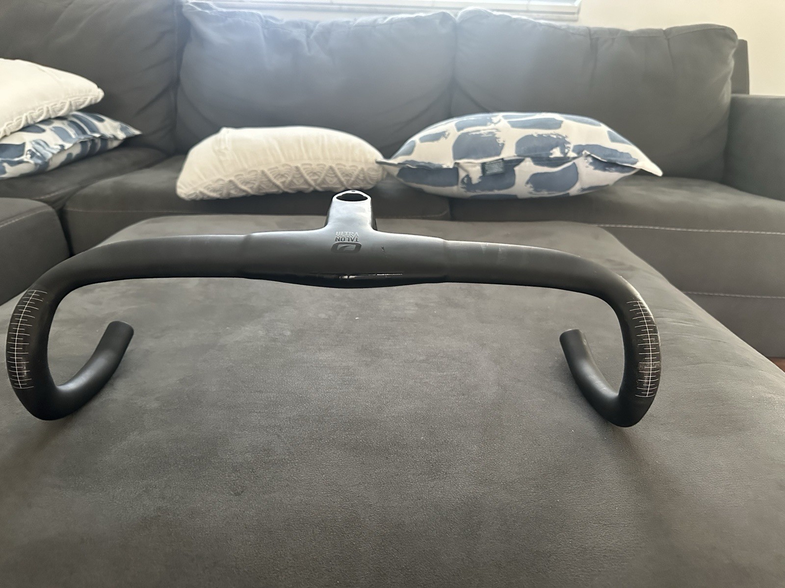 One Piece Carbon Handlebar 40/100