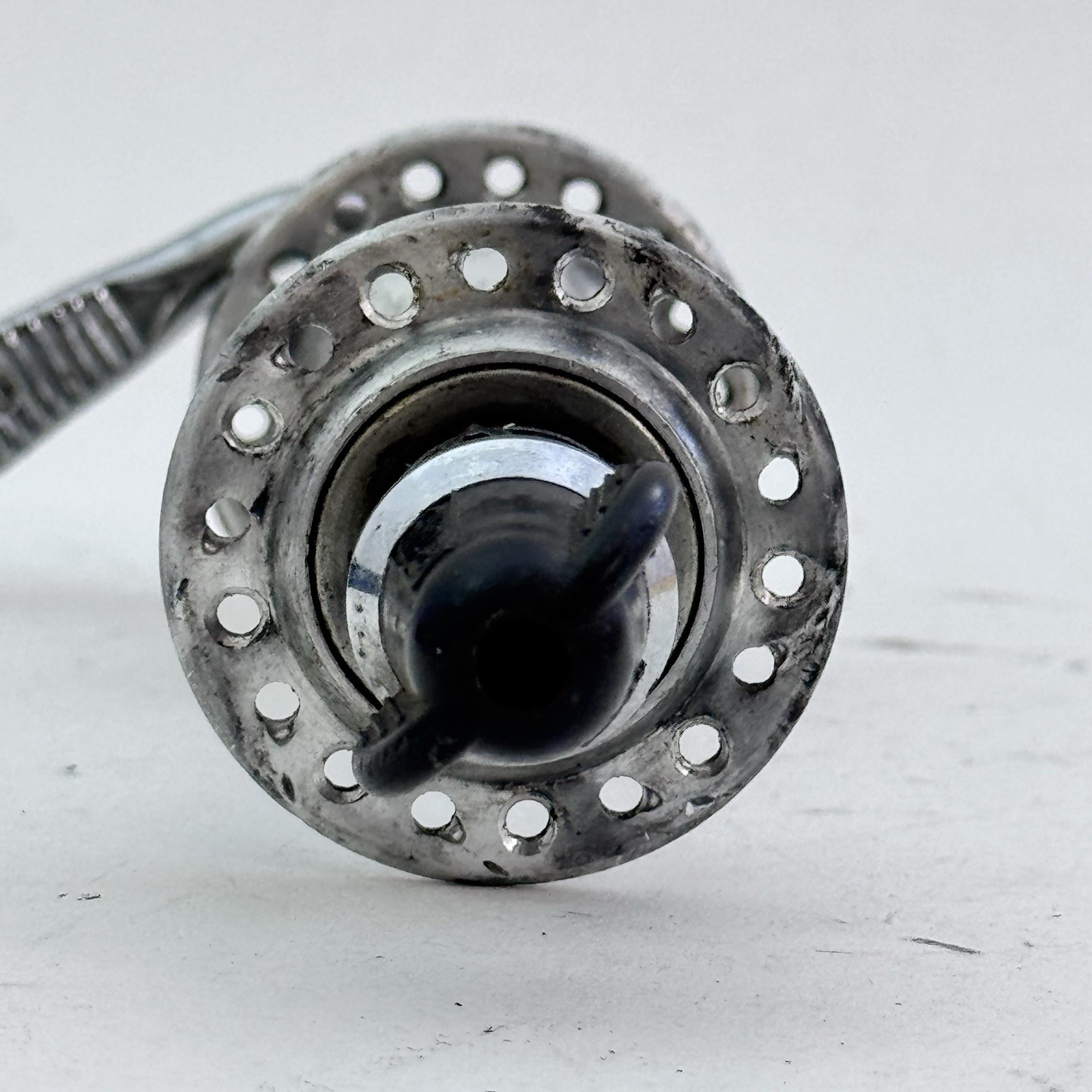 Vintage Atom Front Hub 36 Hole 96 mm 36h 1981 81 Simplex Skewer QR Road Bike A03