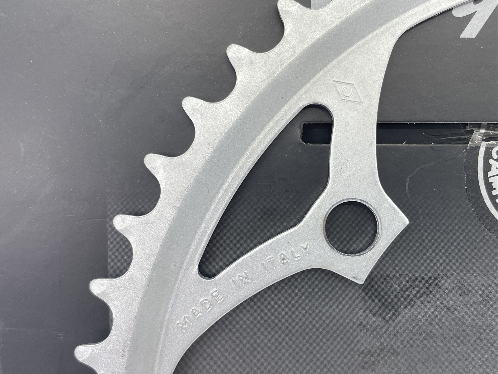 CAMPAGNOLO 135mm BCD 52-tooth Large Steel Chainring Classic Silver NEW IN BOX