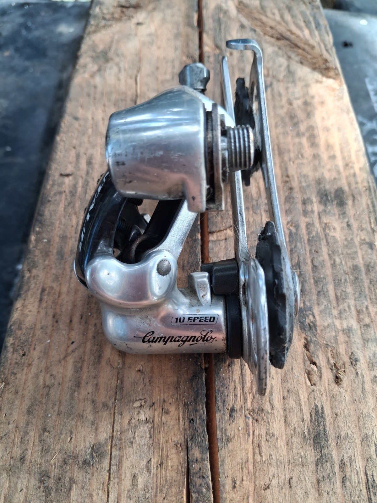 CAMPAGNOLO CENTAUR MEDIUM-CAGE Rear Derailleur For use with wide range cassettes