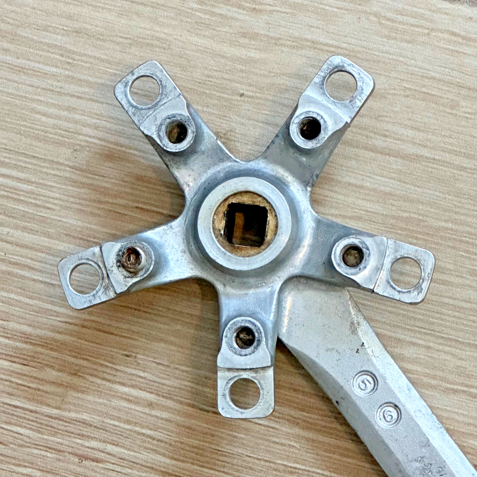 Vintage Shimano FC-B124 170mm Right Crank Arm Silver A1