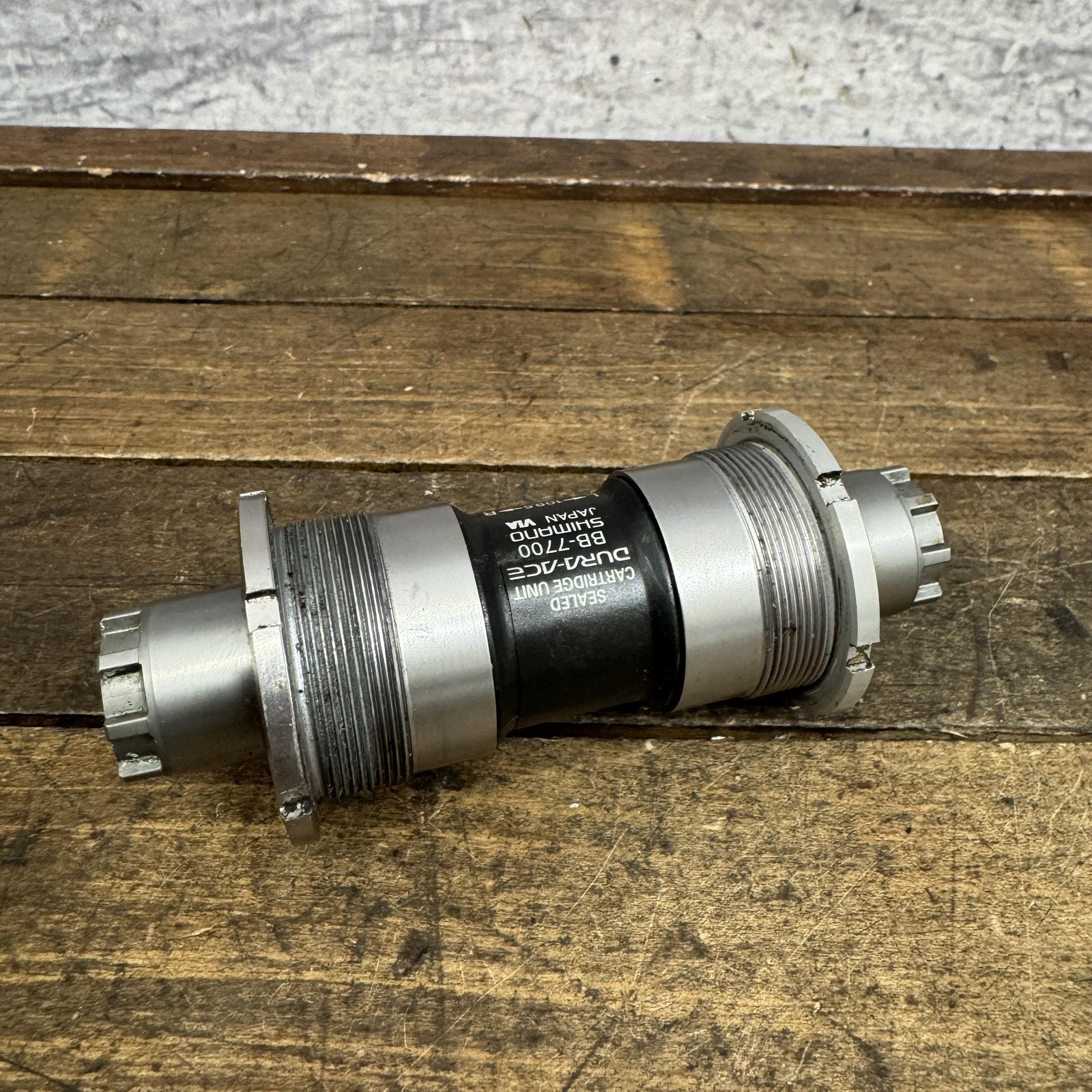 Vintage Shimano Dura-Ace BB-7700 Bottom Bracket 68mm BSA 109.5mm Octalink V1