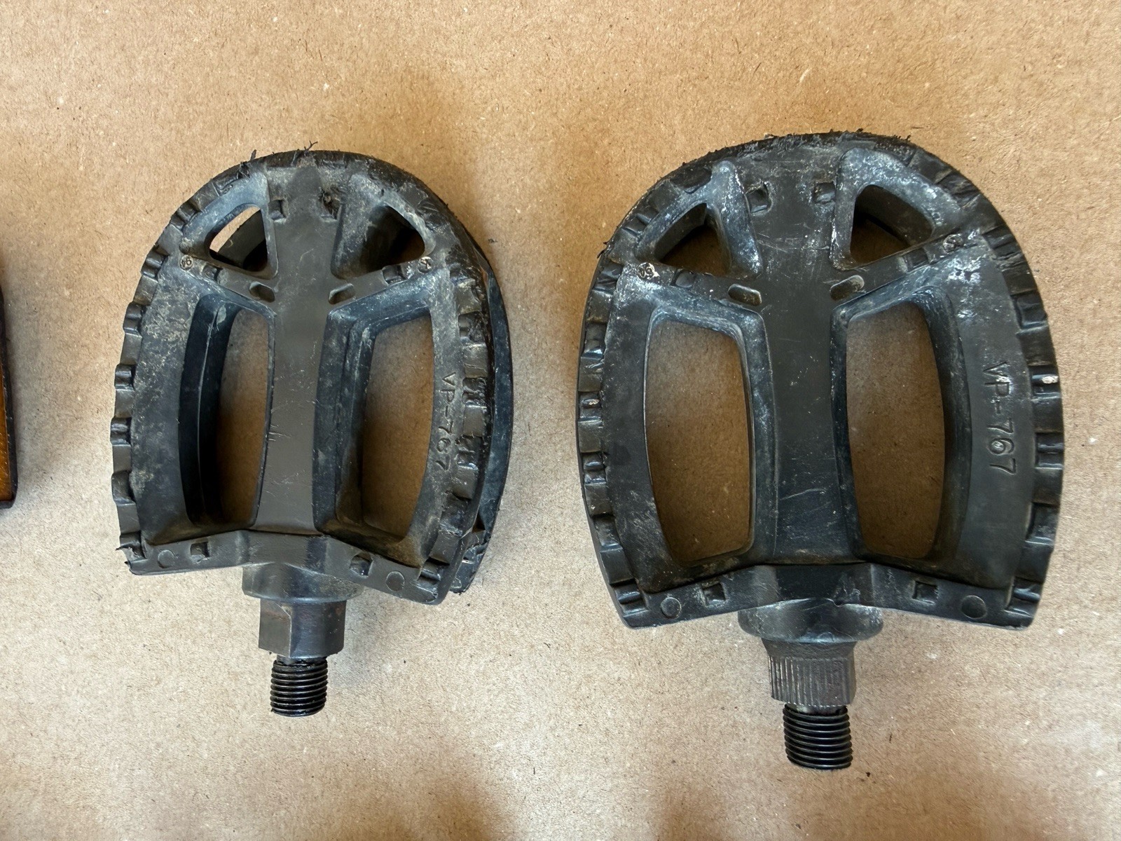 Vintage Old Mid School BMX Pedals – GT, Victor VP Metal Plastic 1/2” 9/16” Lot