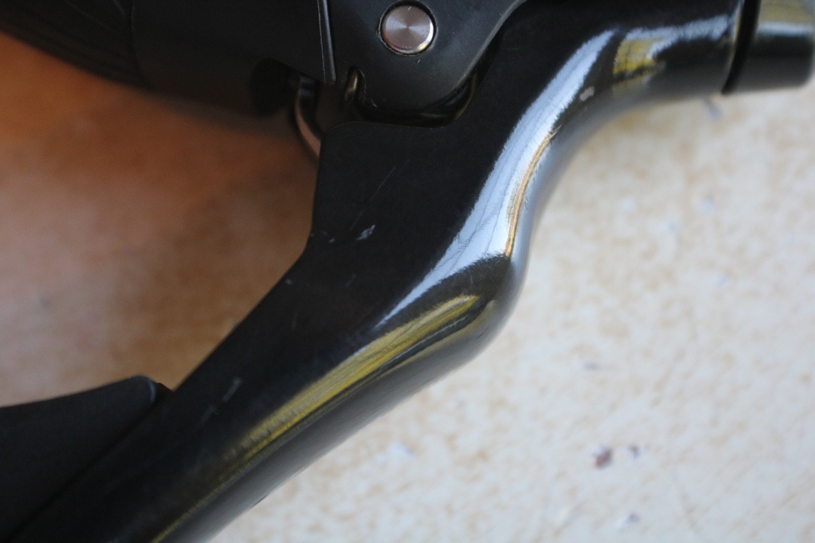 Shimano 105 ST-R7000 Shift/Brake Lever for Mechanical Rim Brake-11-sp Right