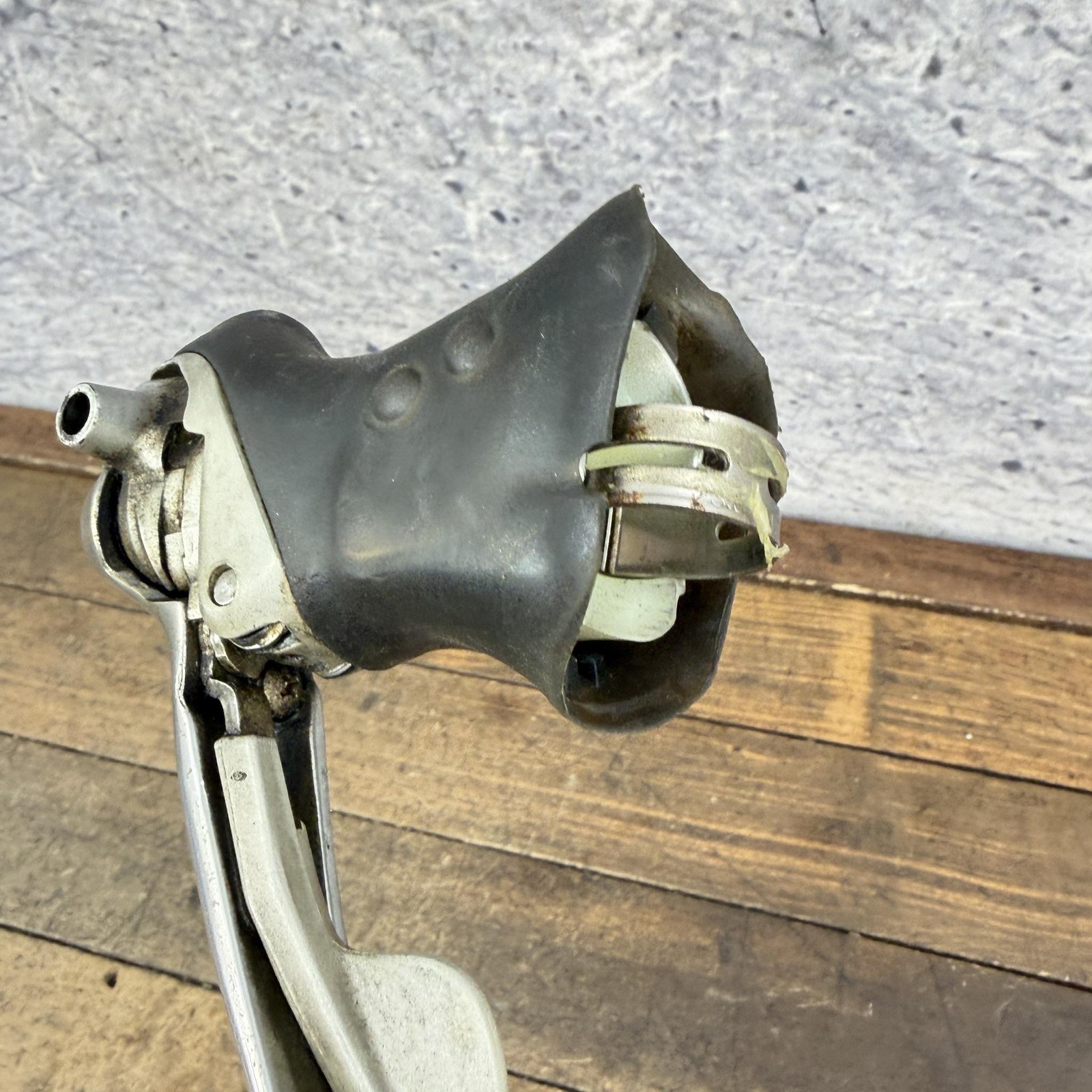 Vintage Shimano Ultegra ST-6501 Right 9 Speed STI Brake Shifter Lever Wear