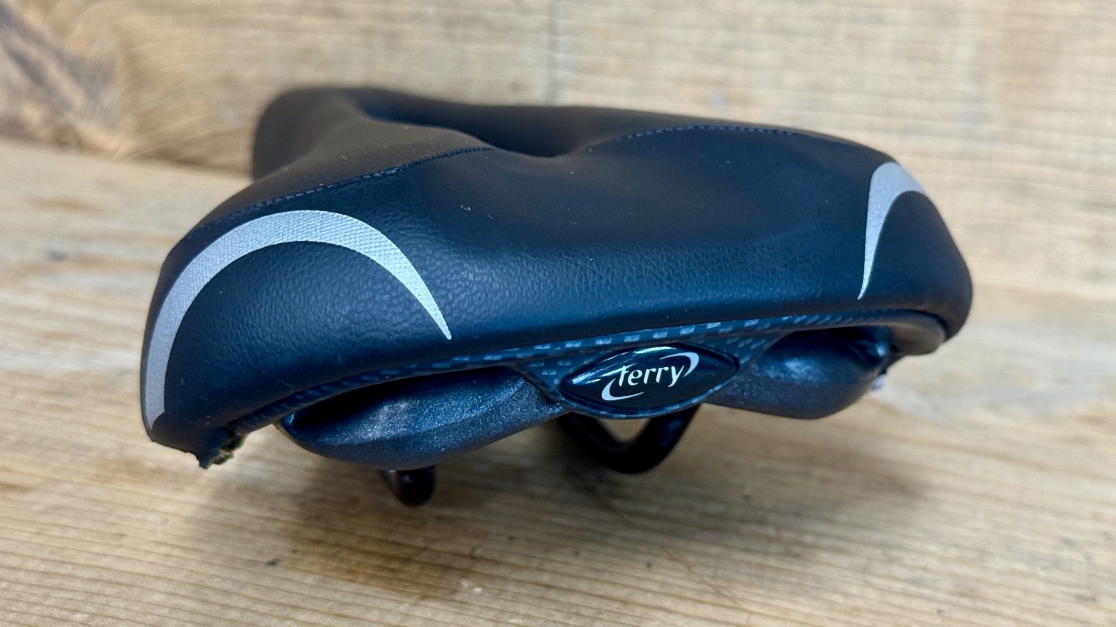 Terry Fly Cutaway Leather Seat / Saddle Cromoly FeC Alloy Rails
