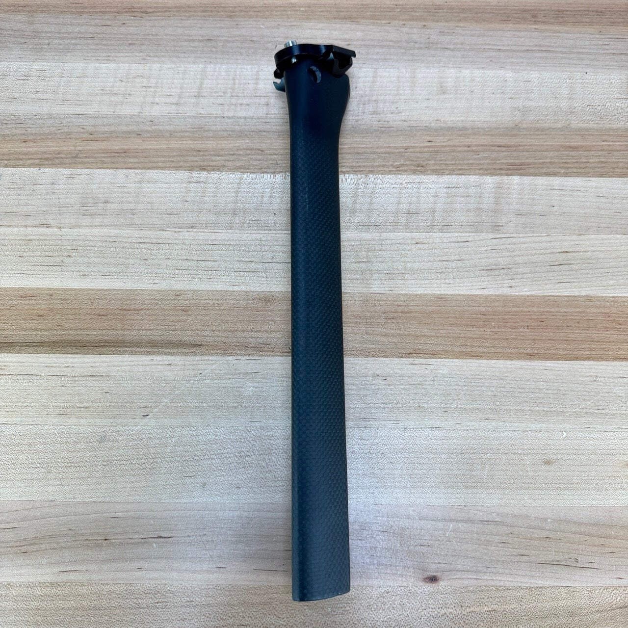 Low Mile! Replica Pinarello F8/F10/F12 Carbon 350mm 15mm offset Seatpost 189g