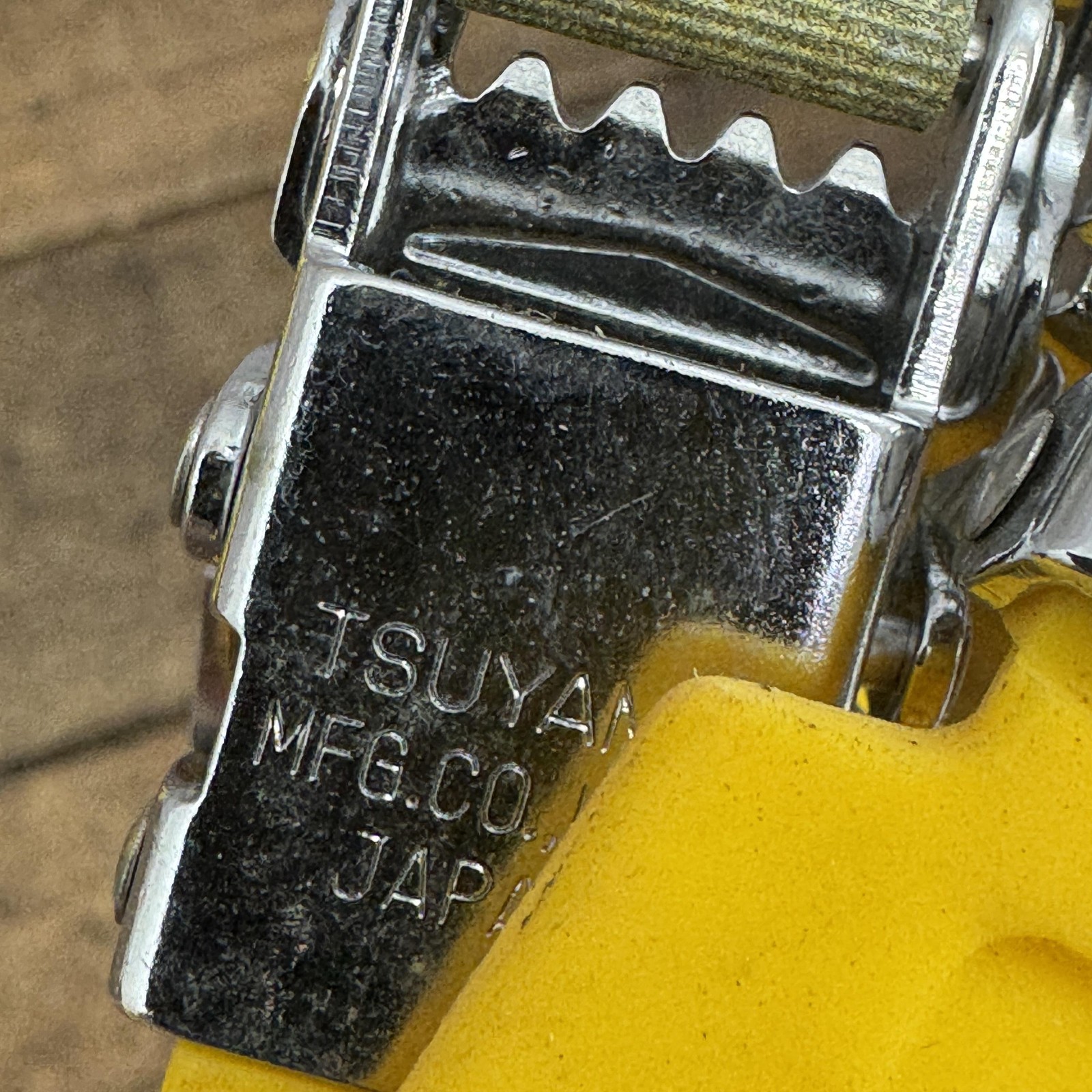 Vintage CatEye Toe Clips Straps Pair Yellow NOS 95g Road Mountain Bike Japan