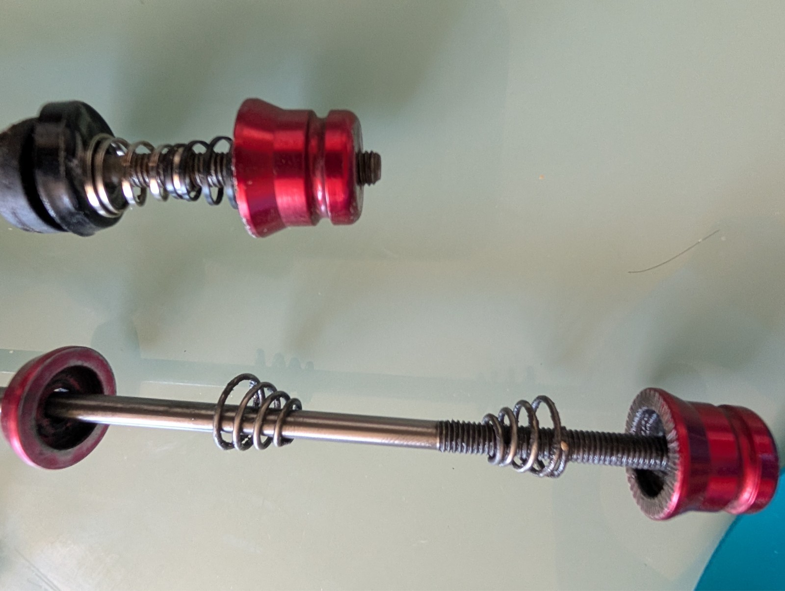 Ringle Holey Red Skewers Pair Ti