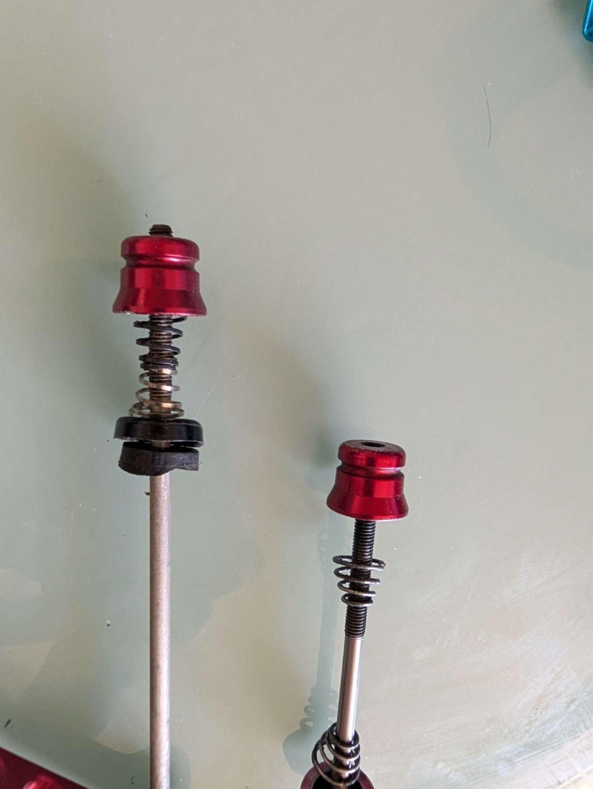 Ringle Holey Red Skewers Pair Ti