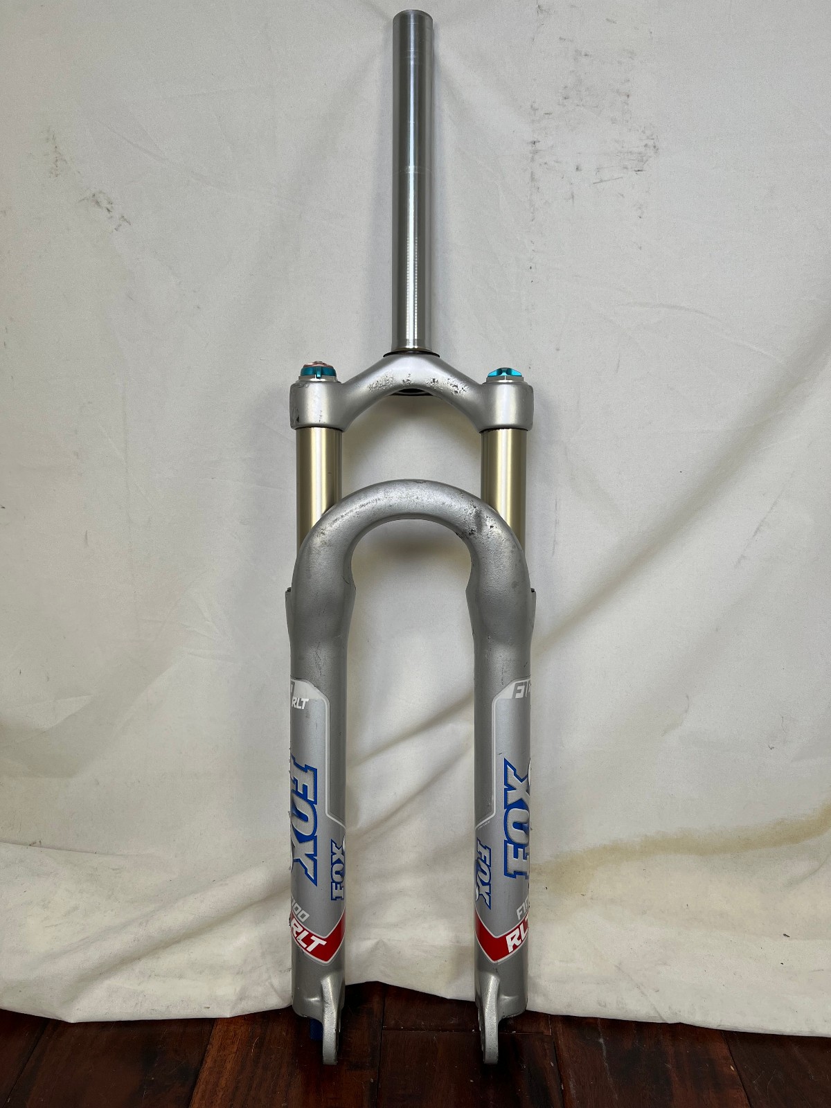 Fox Float RLT F100 Suspension Fork 26″ Disc only 1-1/ 8″ steerer