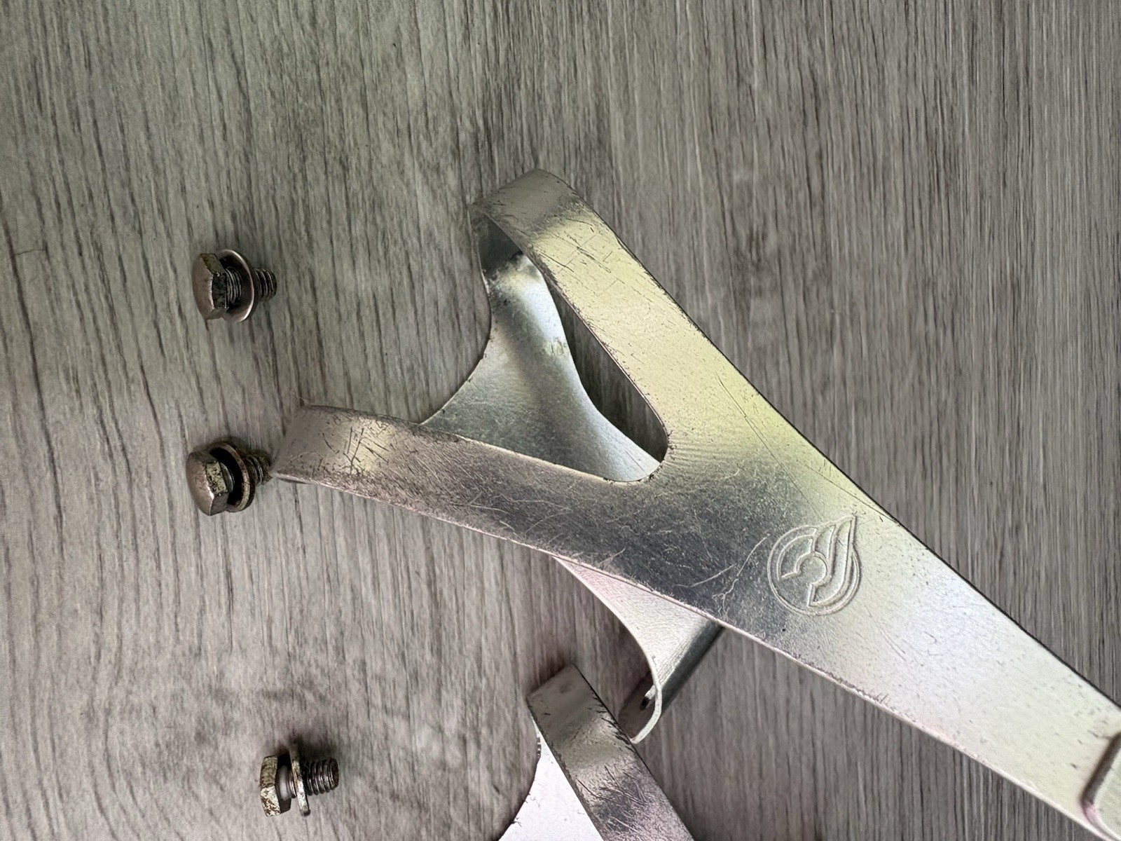 CINELLI TOE CLIPS (2) ALUMINUM LARGE 36 GRAMS 60 MM PLATFORM WITH HARDWARE