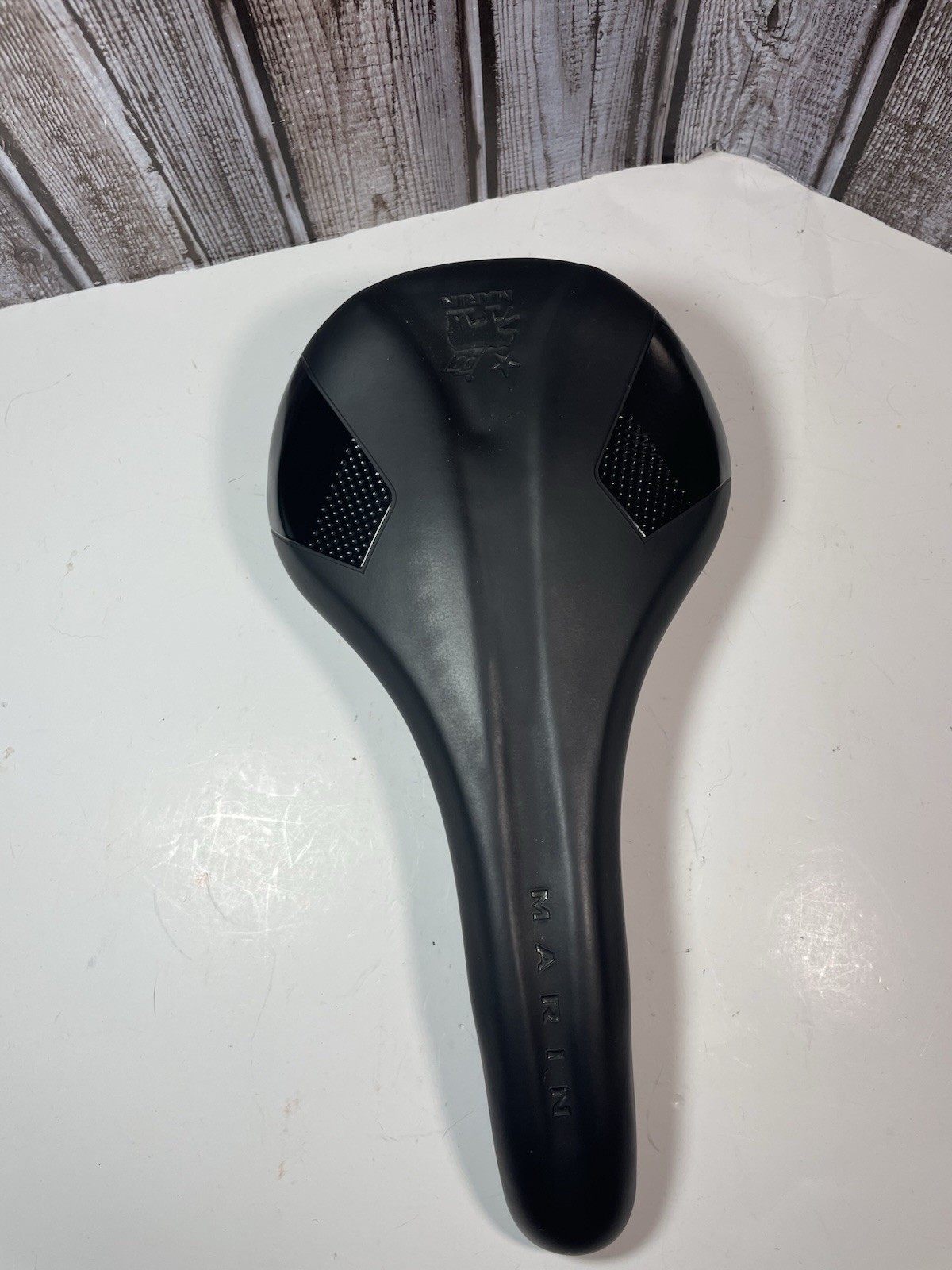 Marin Black Mountain Bike Saddle – READ!
