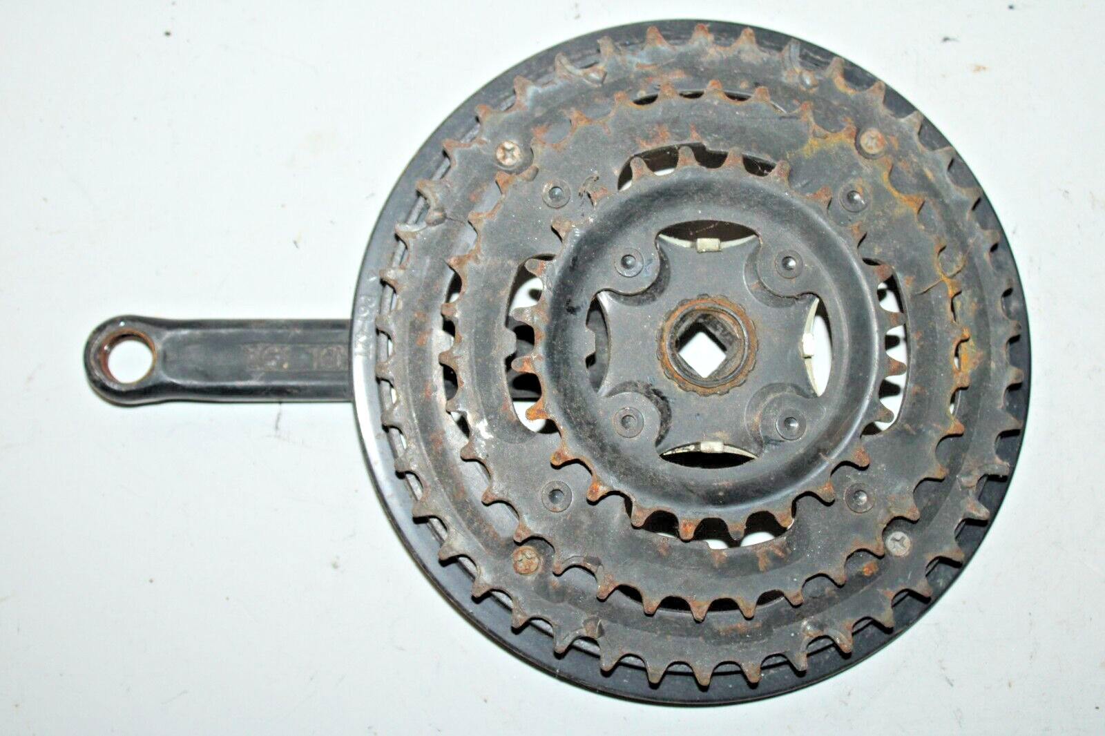 HDL152 Triple Drive Crank Arm Black 152mm 42/34/24T Riveted Square USA Shipper