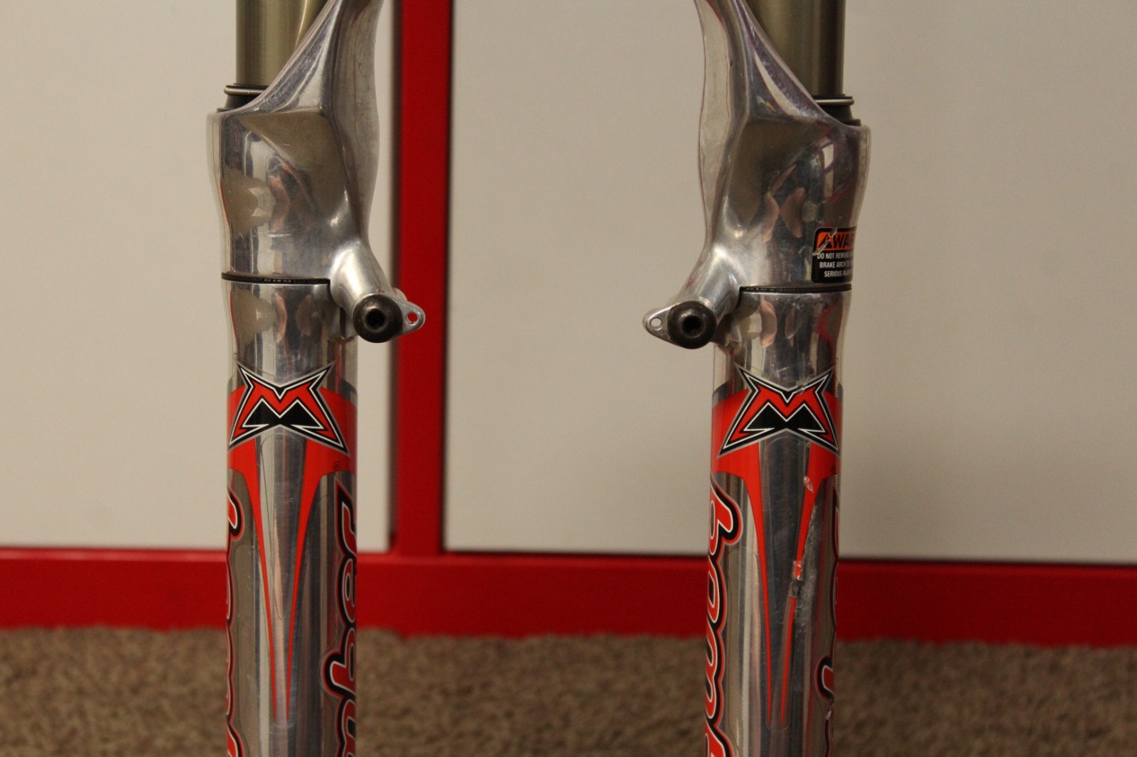 RARE 2002 MARZOCCHI Bomber Dual crown 200mm, 1-1/8” 26″, Downhill DH Fork MTB