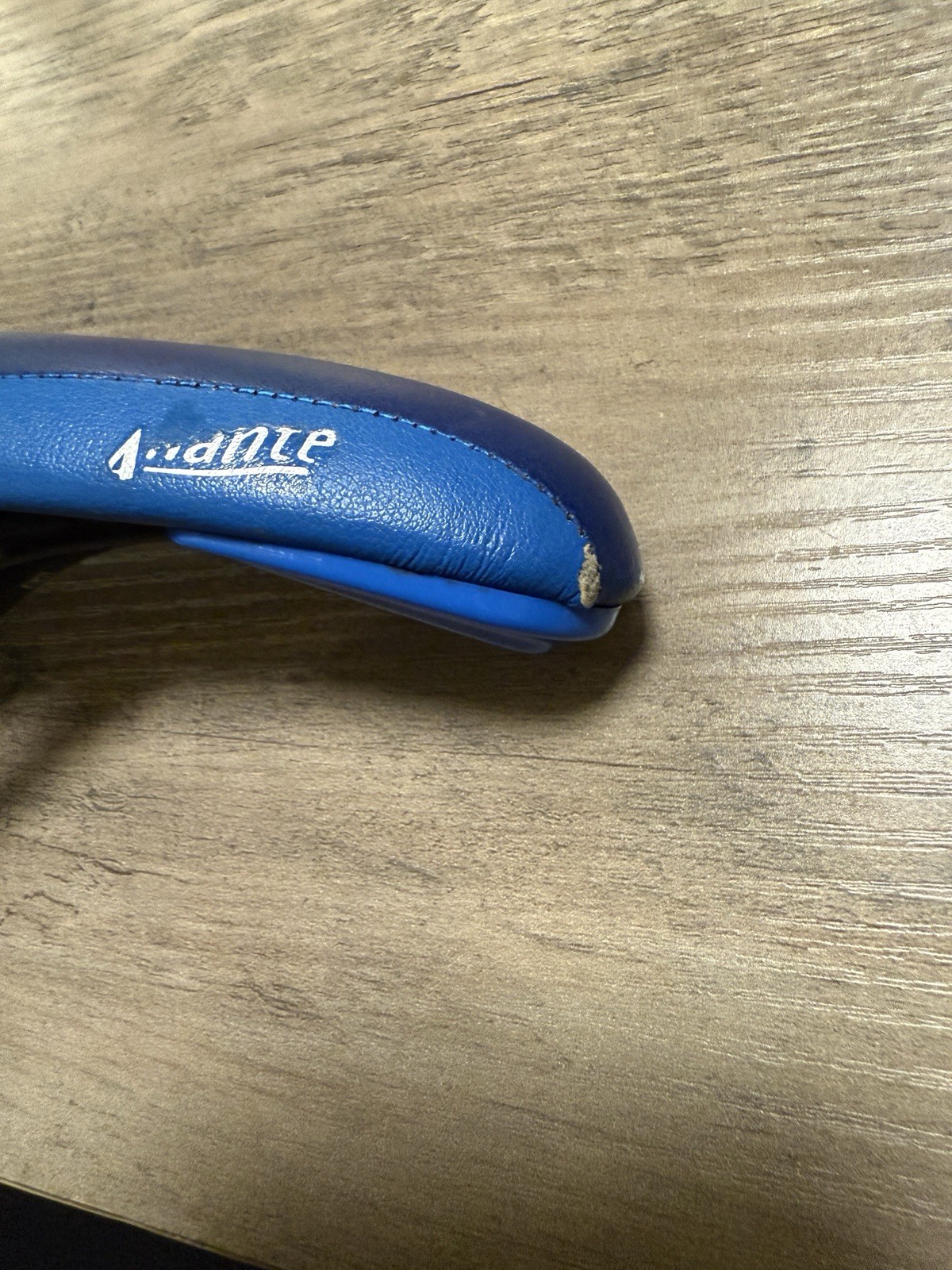 FIZIK Aliante carbon rail saddle In Blue 200 Grams