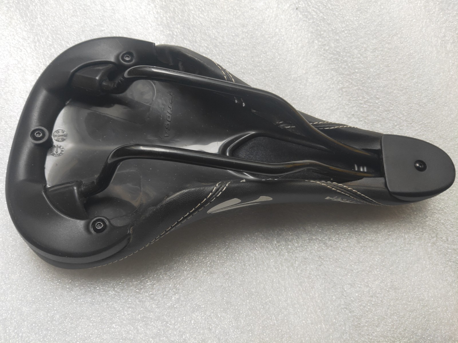 NEW TIOGA MC GROOVE SEAT SADDLE MTB OFFROAD FREERIDE 266MM 136MM BLACK