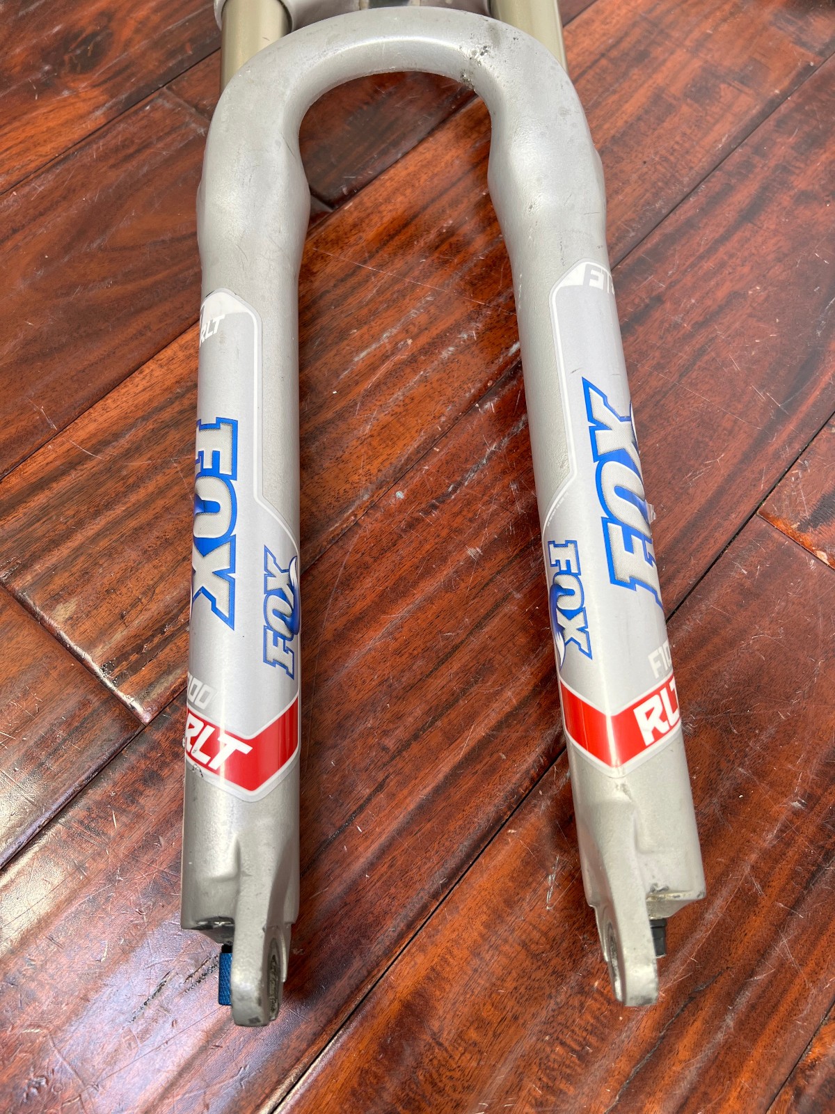 Fox Float RLT F100 Suspension Fork 26″ Disc only 1-1/ 8″ steerer