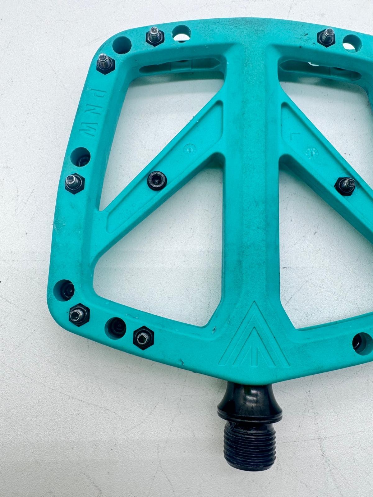 PNW Range Composite Mountain Bike Pedals – Teal