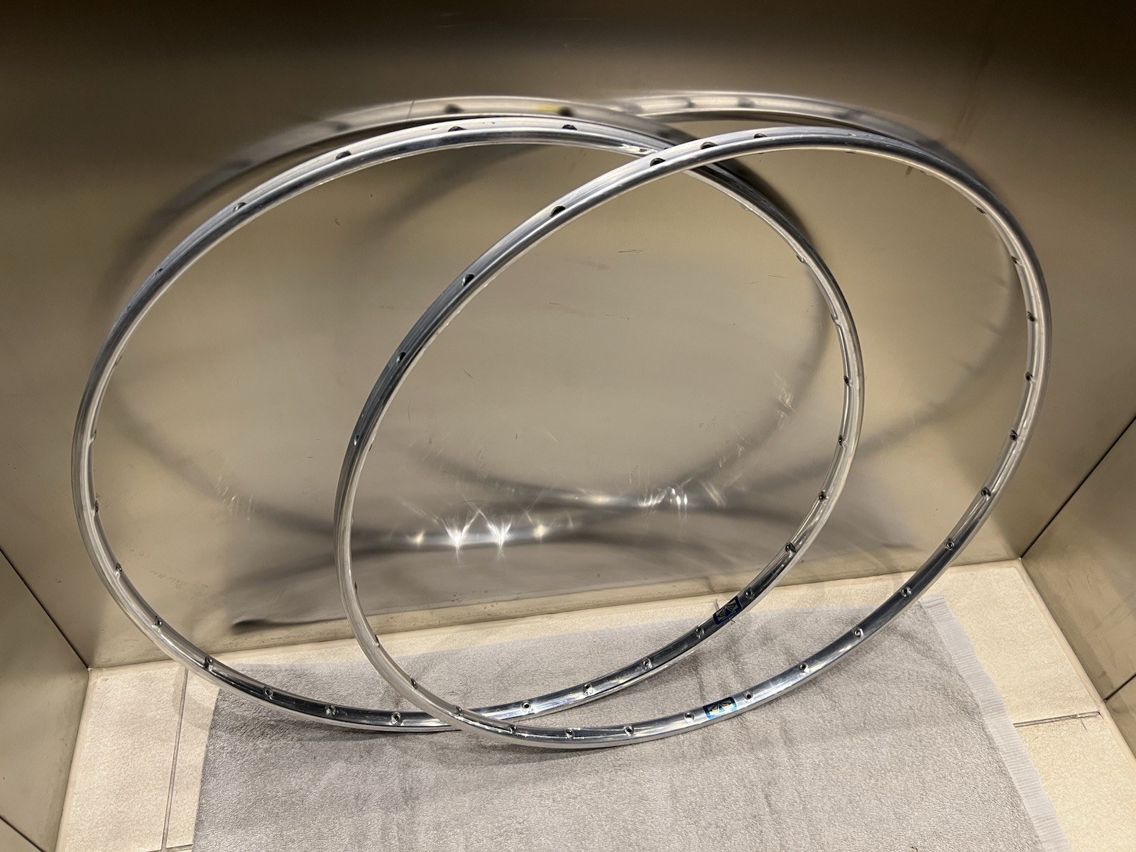 28 Hole NOS Rims Set AVA Jade Tubular Rim Set in 28″ Vintage Road Bike Bike New