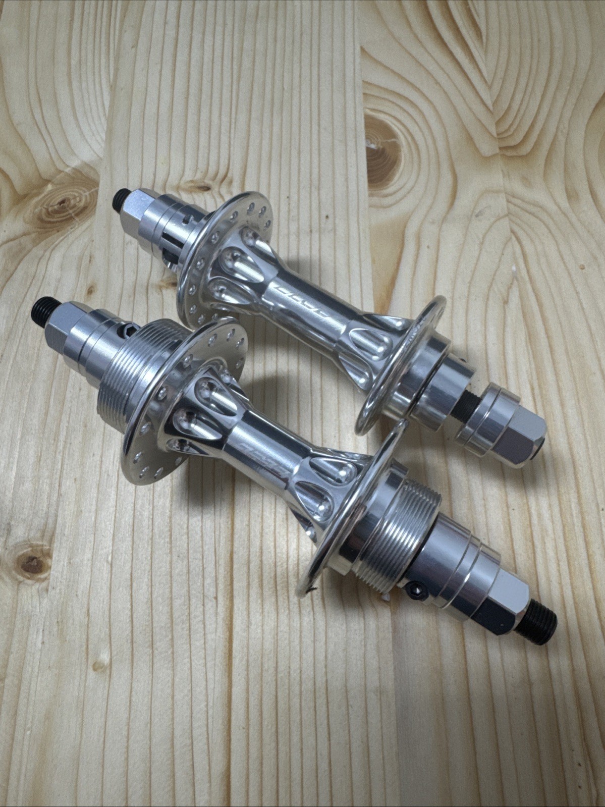 BMX – TNT BICYCLES DERRINGER HUB SET, FREEWHEEL, SILVER, 28 Hole New BMX Racing