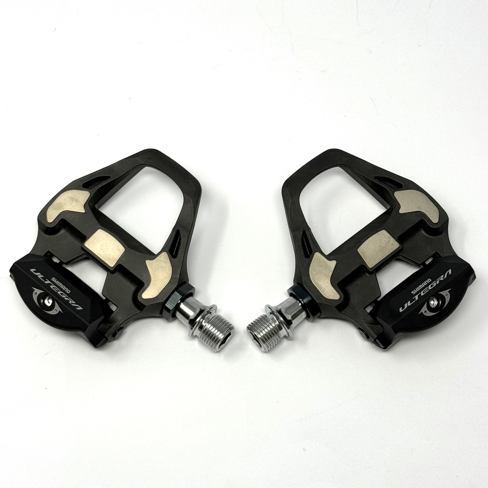 Shimano Ultegra PD-R8000 SPD-SL Carbon Road Bike Pedals Black IPDR8000 Cleats
