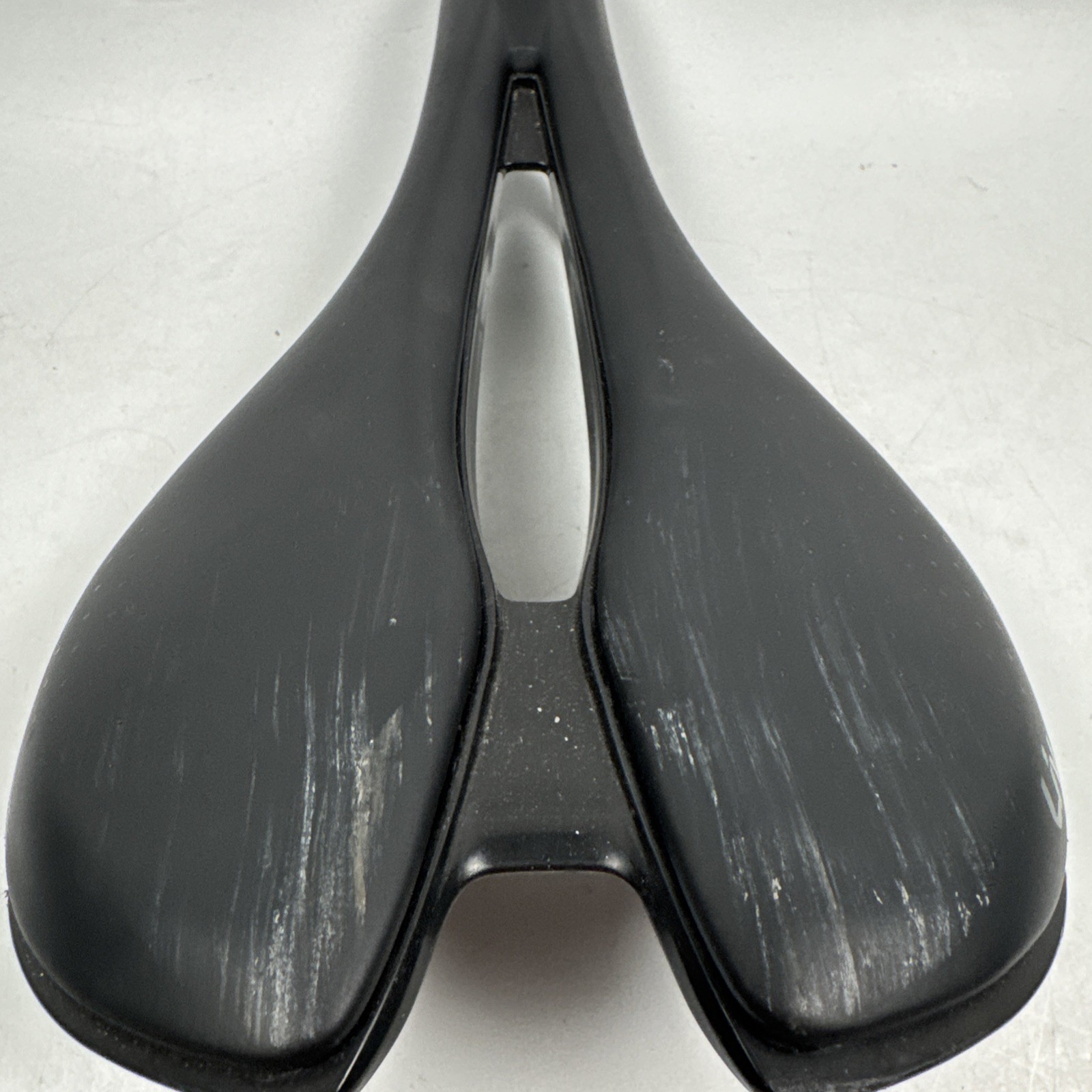 Liv Approach cutaway bicycle seat saddle steel rails road