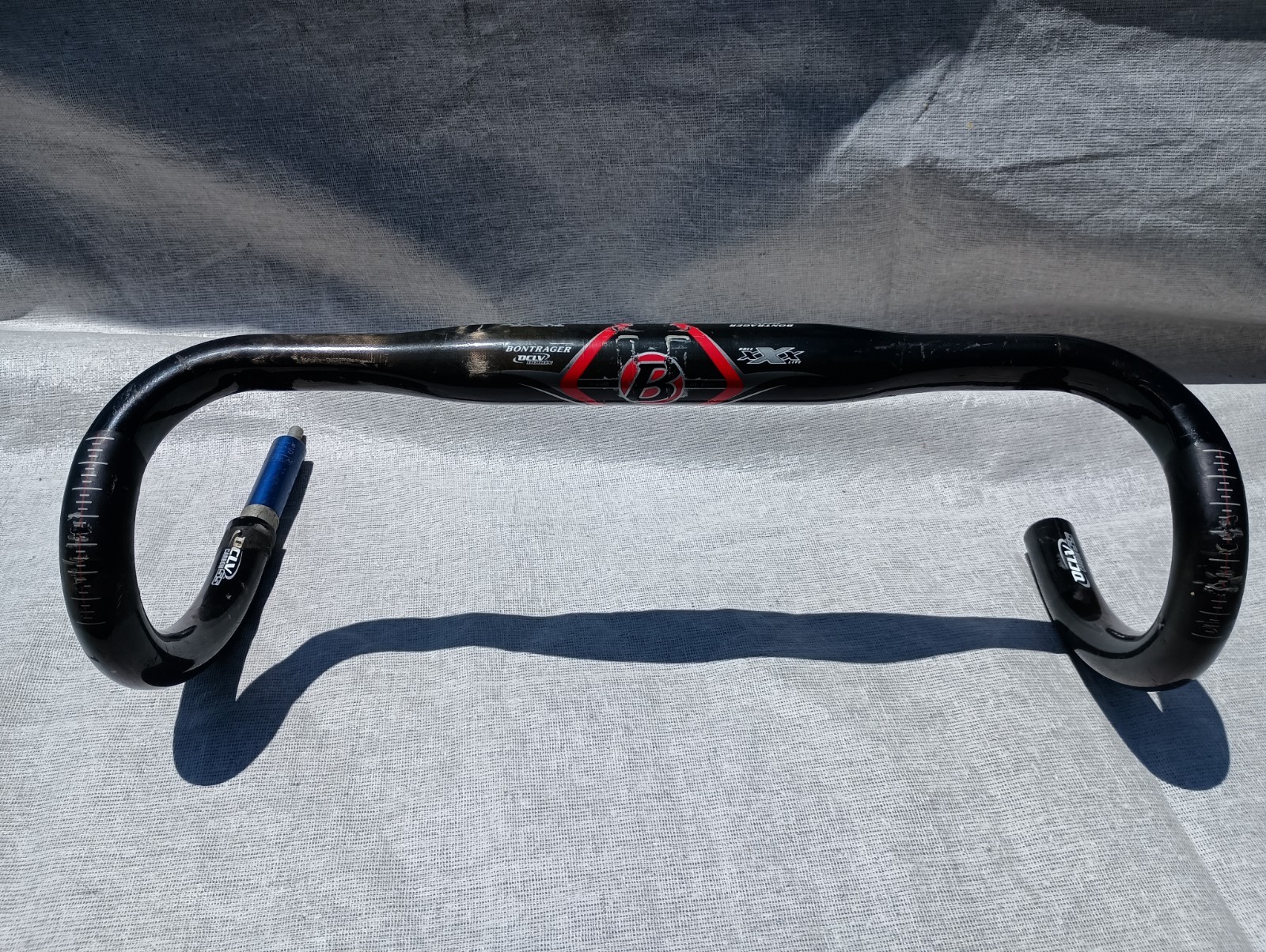 170 grams, Bontrager Race xXx Lite OCLV 55 Carbon Drop Handlebar 31.8mm 40cm