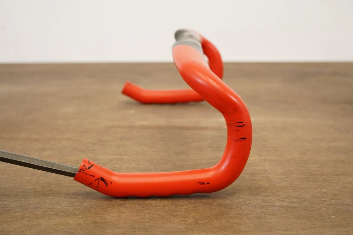 44cm Easton EC90 Carbon Aero Anatomic Road Handlebar 31.8mm EC 90