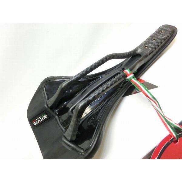 Saddle Astute Saddle STARLITE Carbon Rail Black