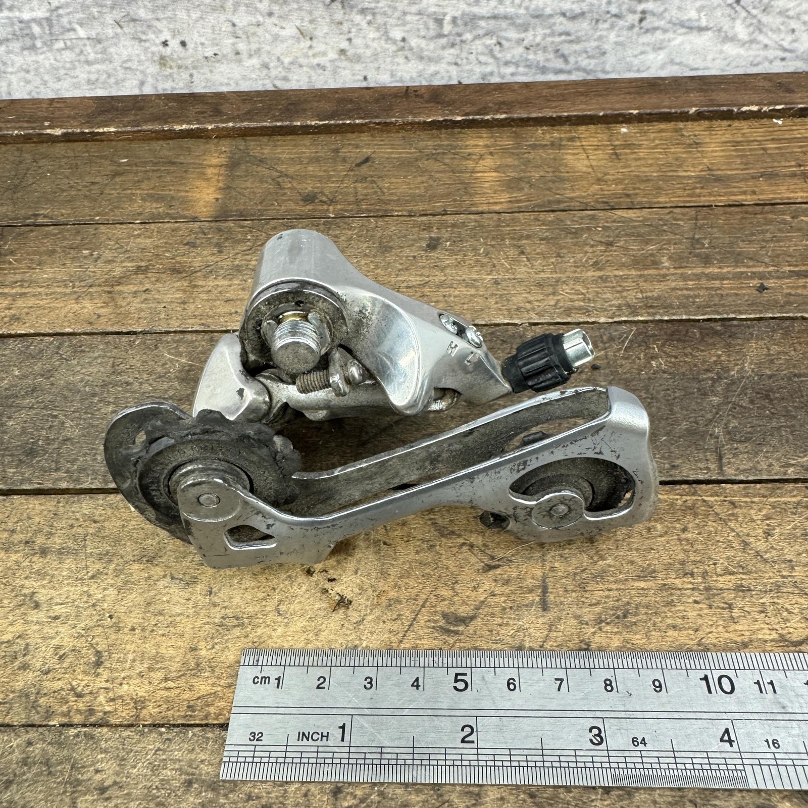 Vintage Shimano RX100 Rear Derailleur RD-A551 LONG Cage Silver Bolt-On Japan