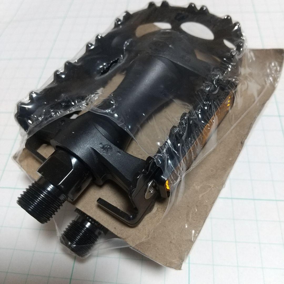 CAT EYE TPP 4035 Black Bicycle Pedals with Reflector New Condition