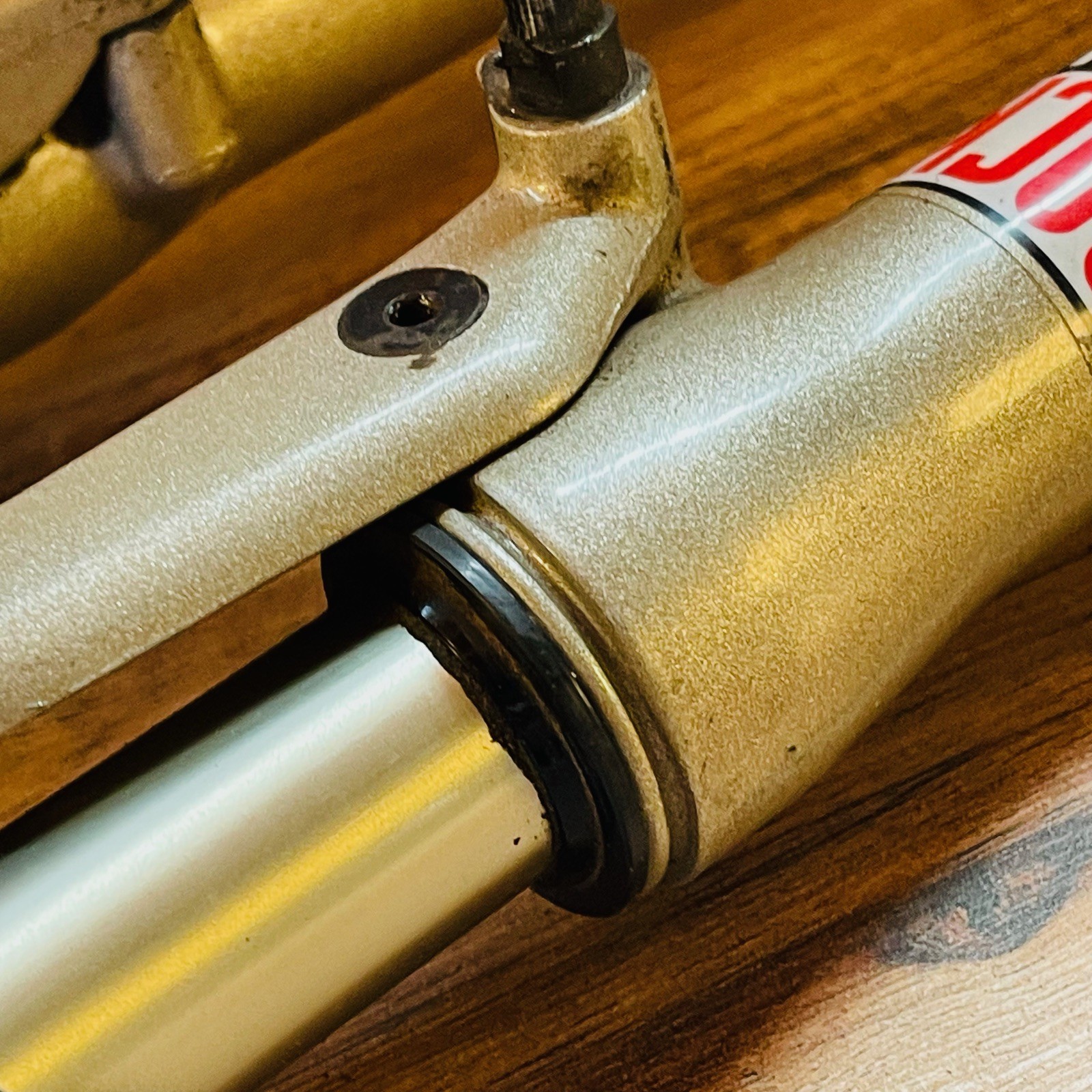 Rock Shox Judy XC  1 1/8 Threadless Suspension Fork 26 63mm 160mm Cantilever