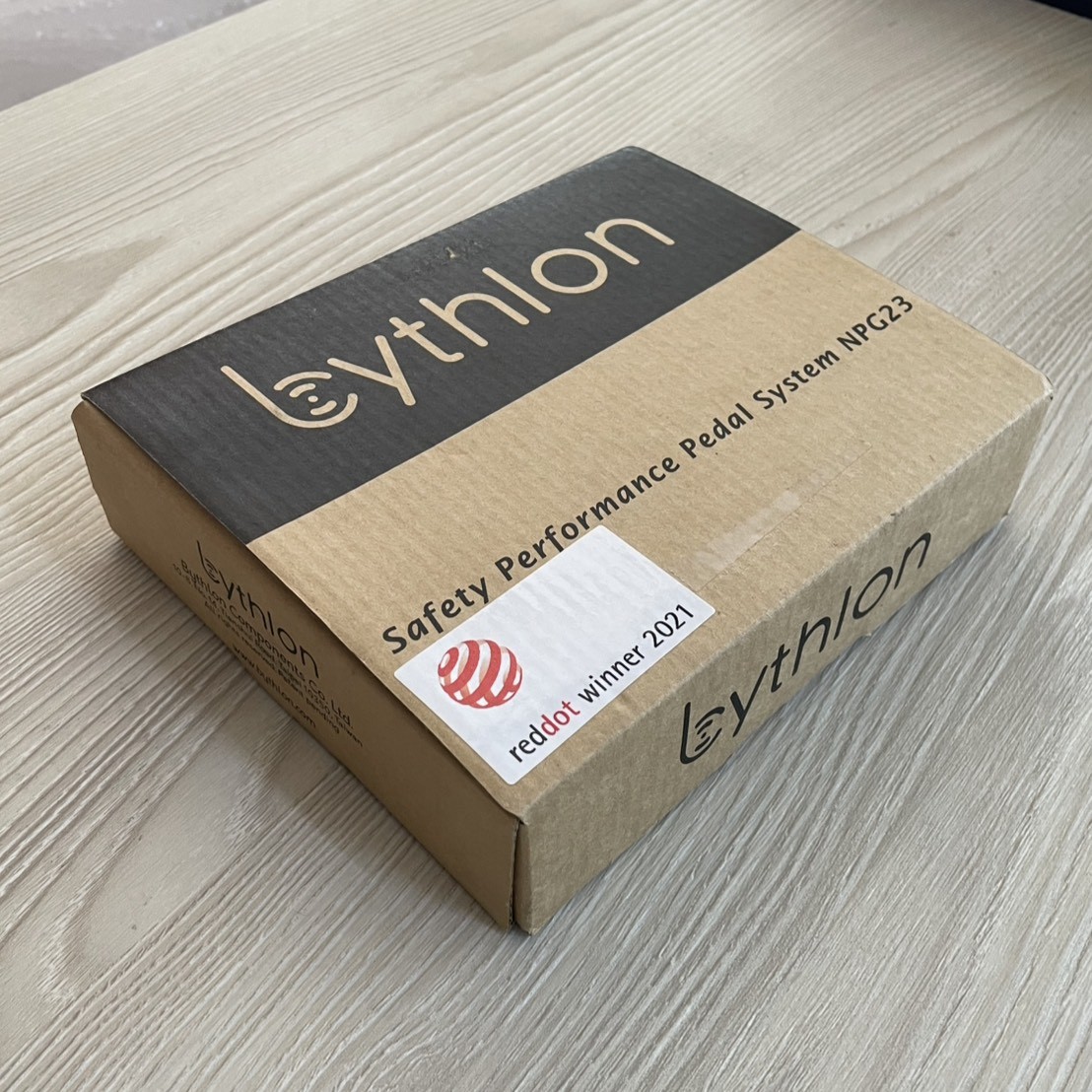 Bythlon Clipless Pedal System for Road Bike with Cleats (Boxed)