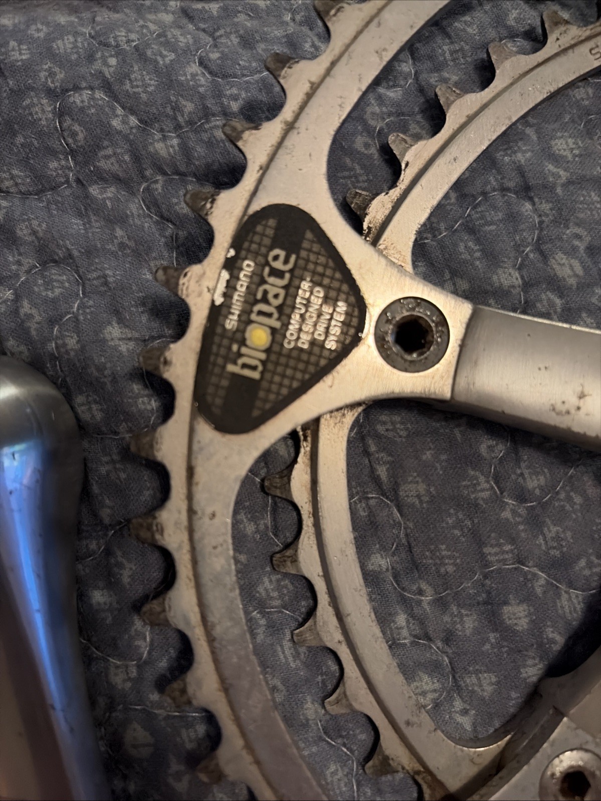 Vintage Shimano 600 6400 Tri Color Double Crankset – 53/39 170mm – Used Biopace