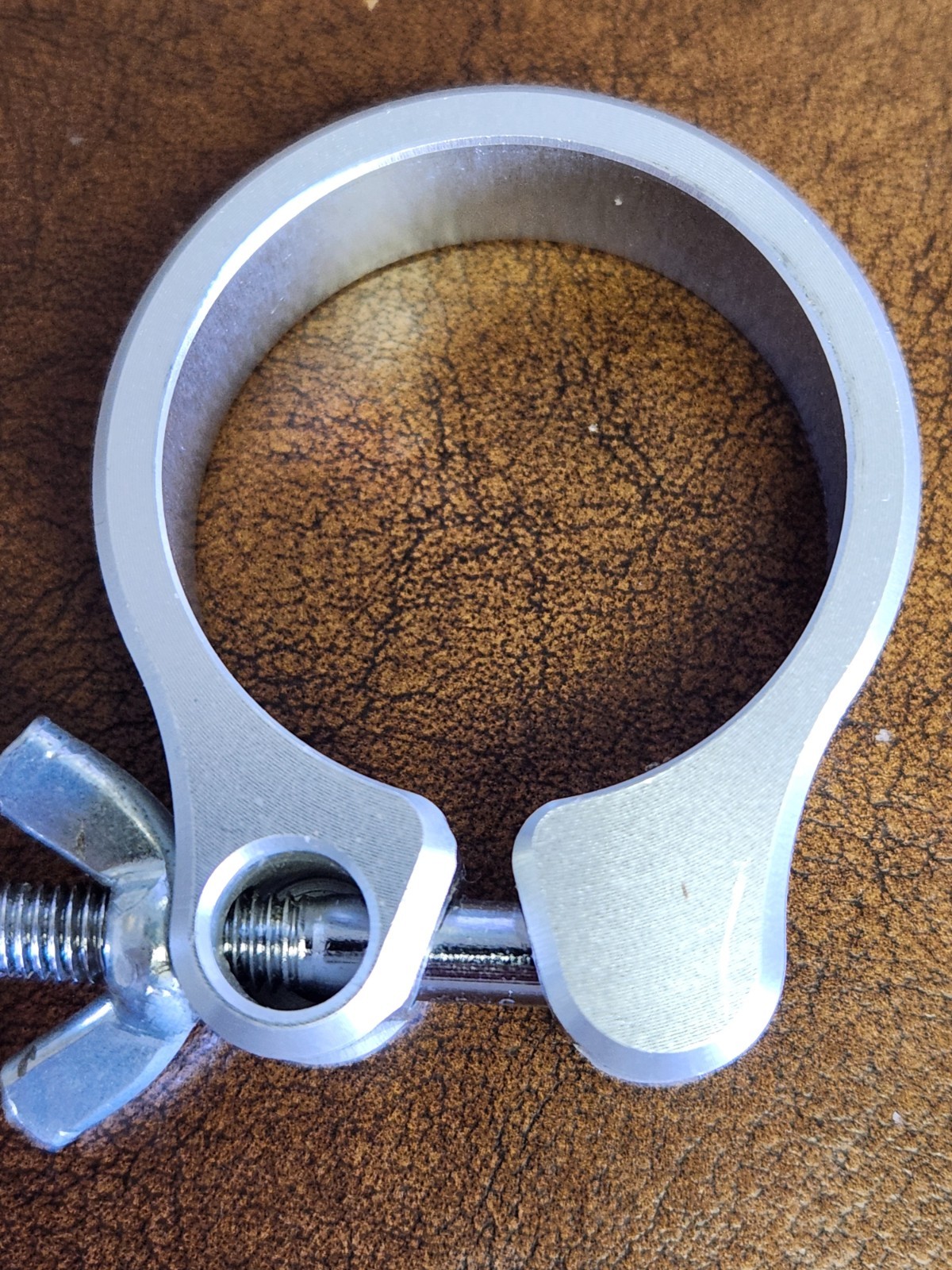 Wolf Tooth Seatpost Clamp – 34.9mm, Bolt-On, Raw Silver