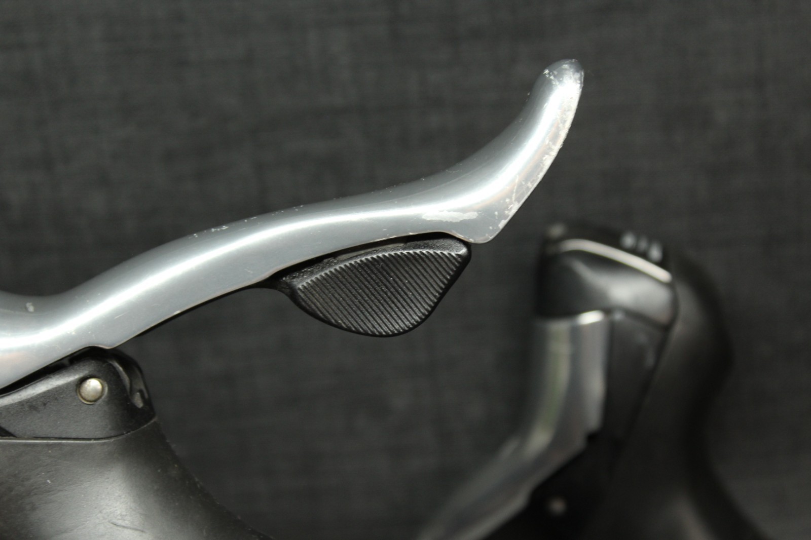 Vintage SHIMANO 105 ST-5600 , 2/3 x 10 speed Road bike Shifters, brake levers.