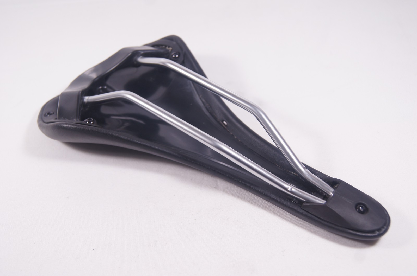 Ritchey RL1 Streem Black Road Bike Saddle 278mm x 132mm