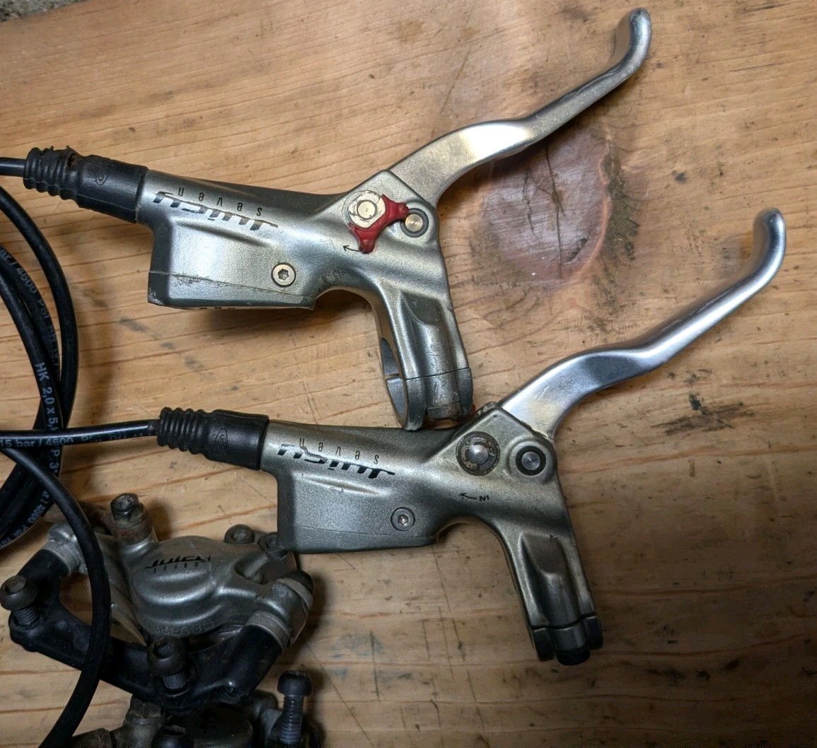 Avid Juicy Seven Post Mount Brake Set with Pads and Adapters