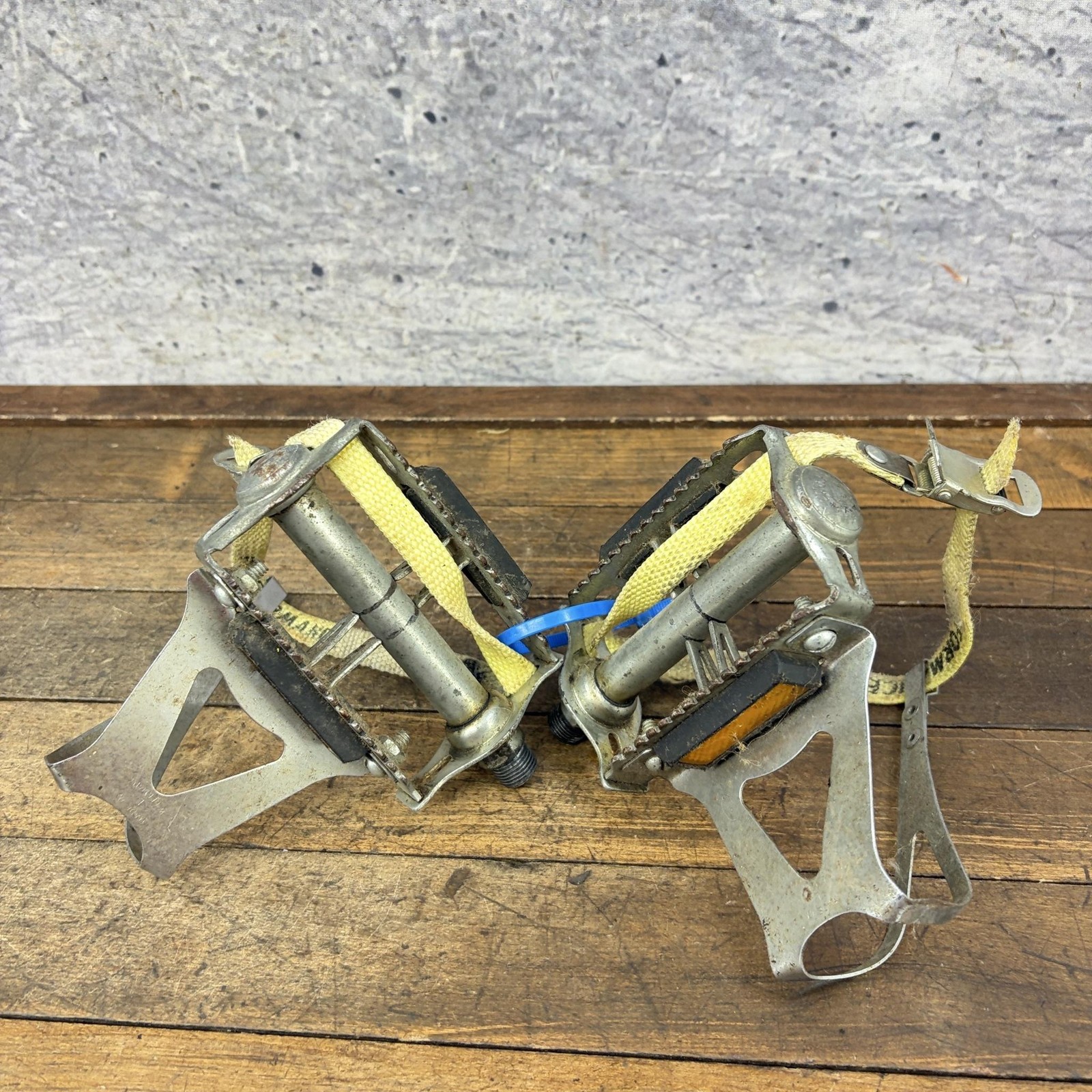 Vintage Union Rat Trap Bike Pedals 9/16 Toe Clips Straps Silver Pair Germany