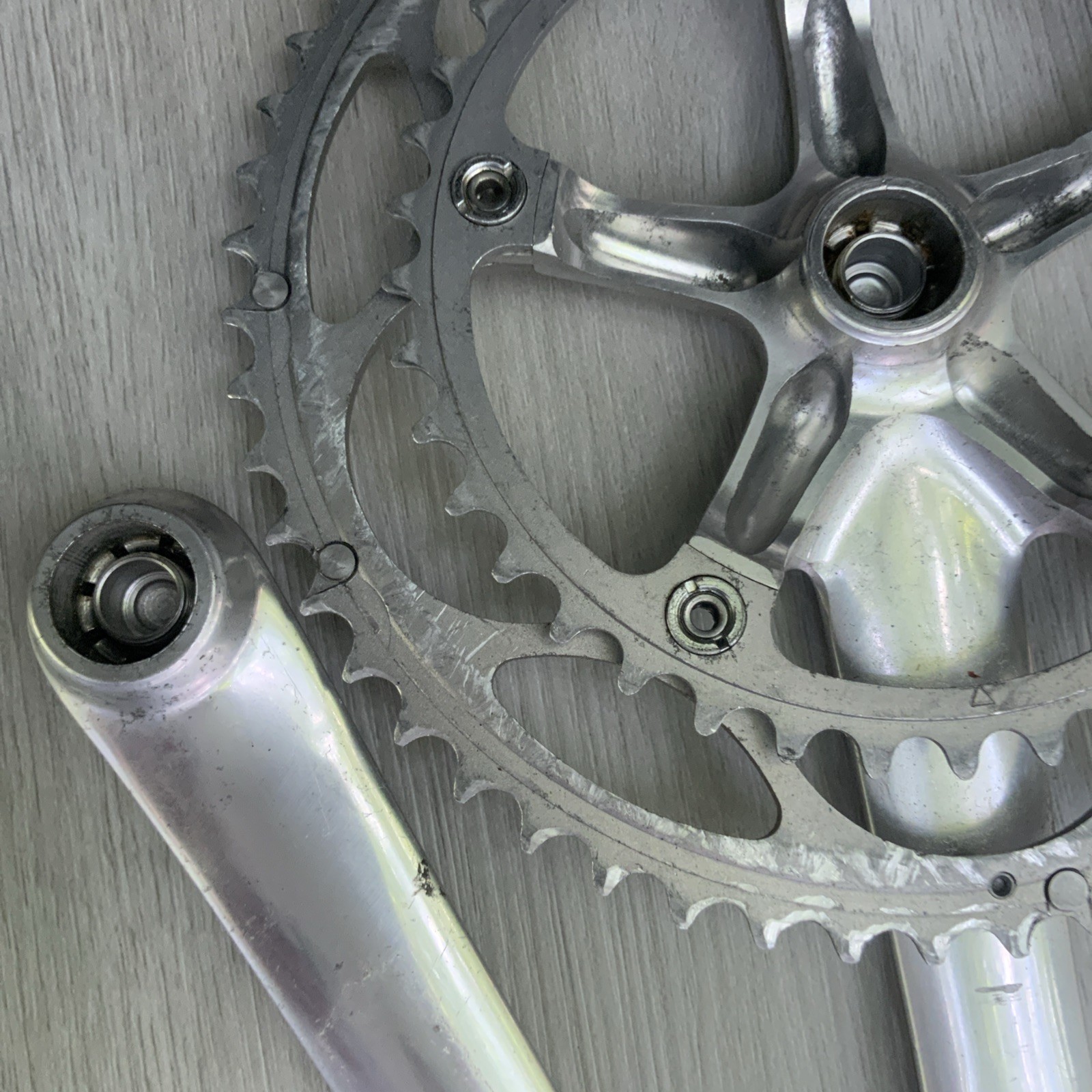SHIMANO ULTEGRA CRANKSET DOUBLE 6500 53-39 TOOTH 172.5 MM ARMS