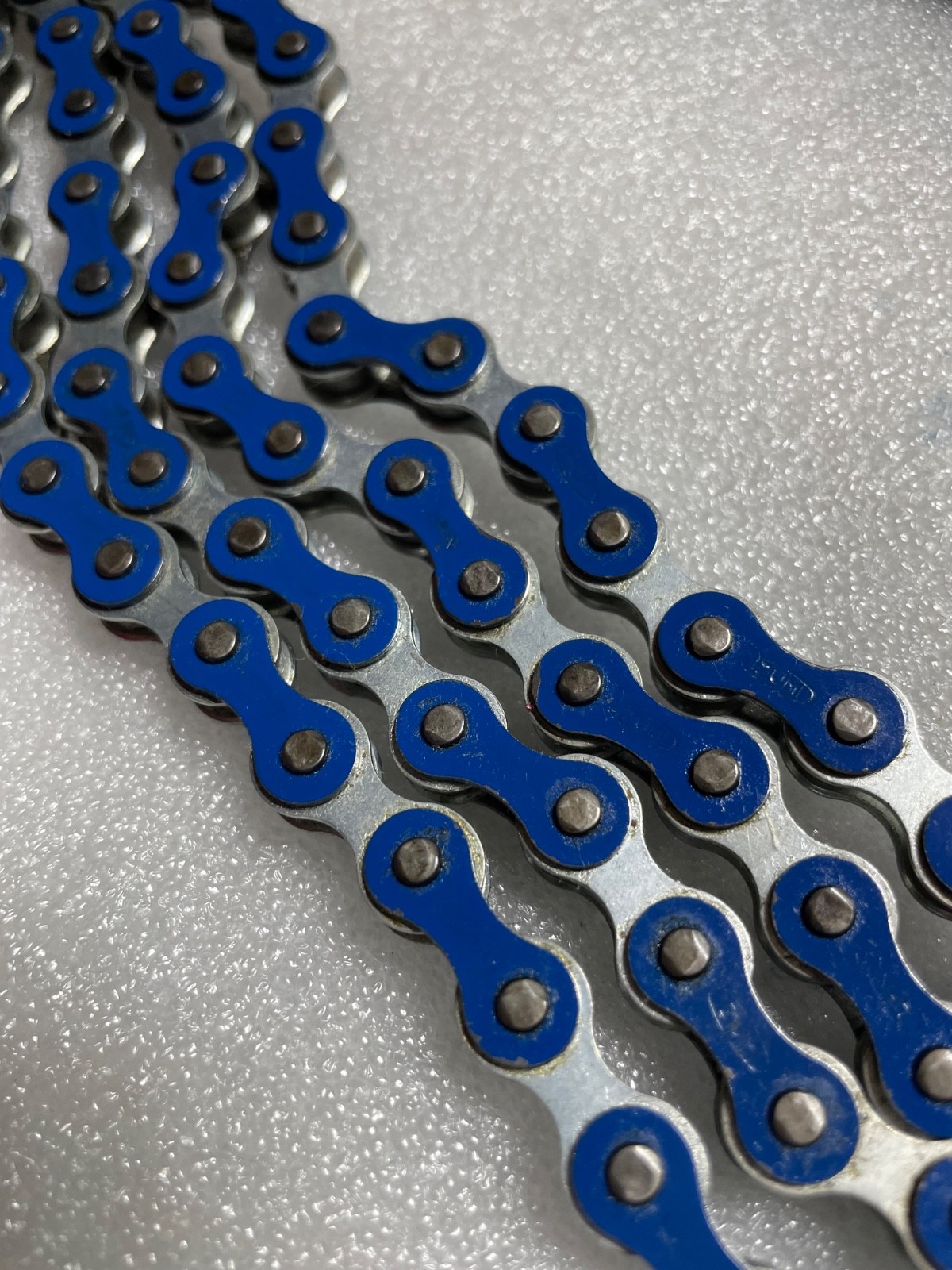 Nos 1982 blue Izumi chain