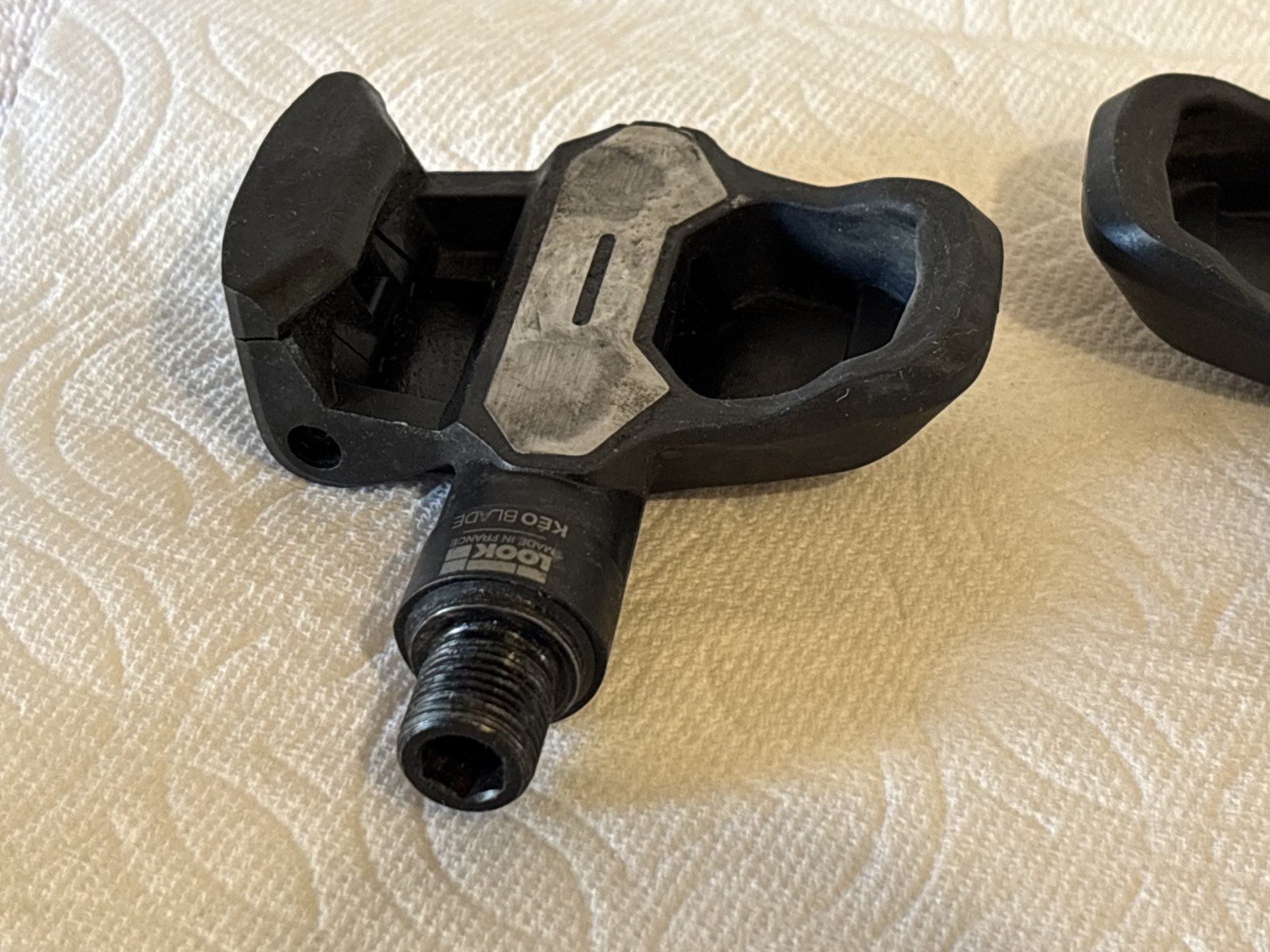 Look Keo Blade Carbon Clipless Pedals – Black – VG-EX