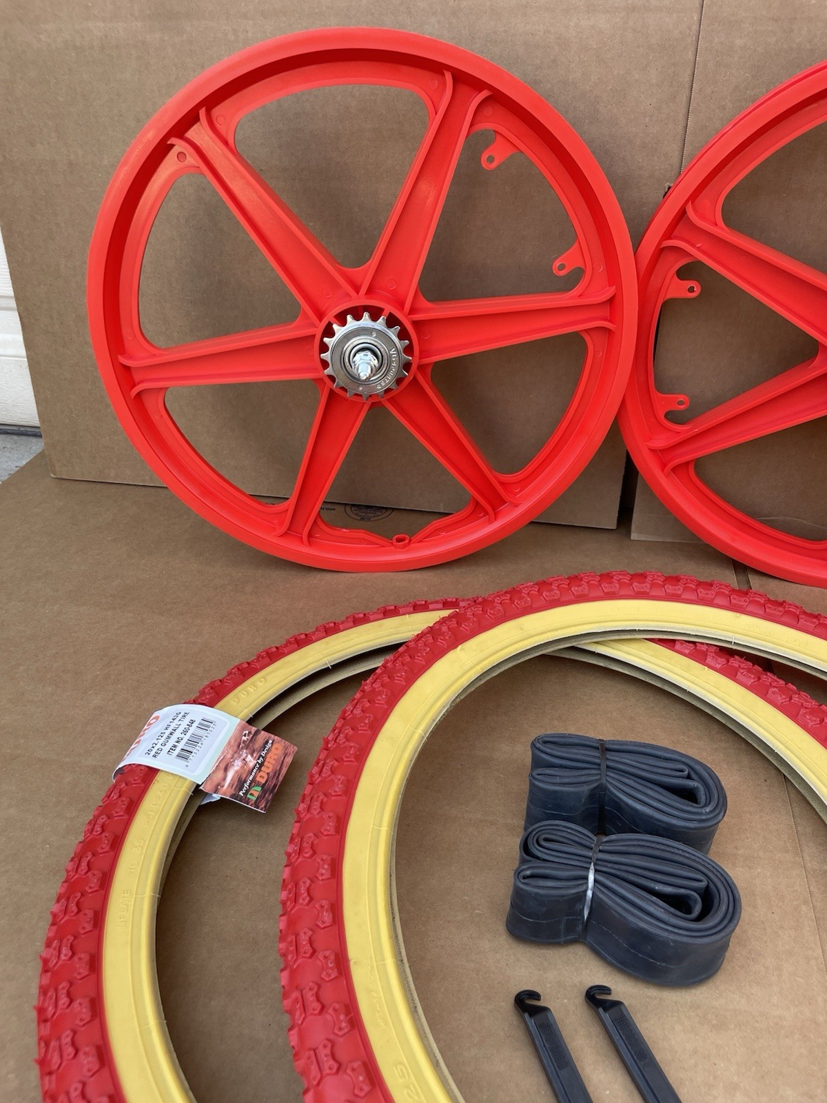 20″ Bicycle Plastic RED 6-spoke Mag Wheels and Red Gum Wall Tire Set GT Rims BMX