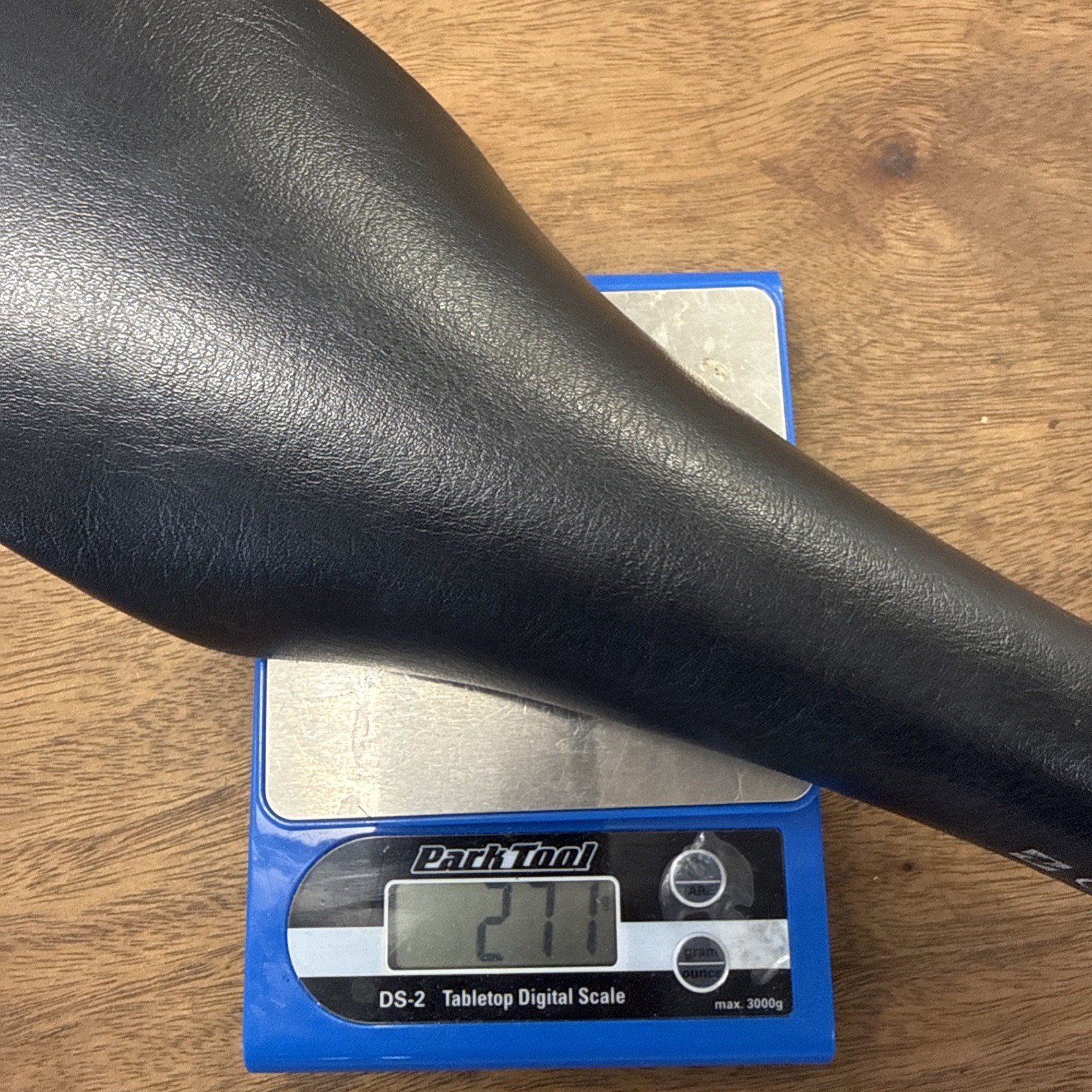 Bontrager C30 Mountain Bike Saddle Leather Vintage 110x275mm