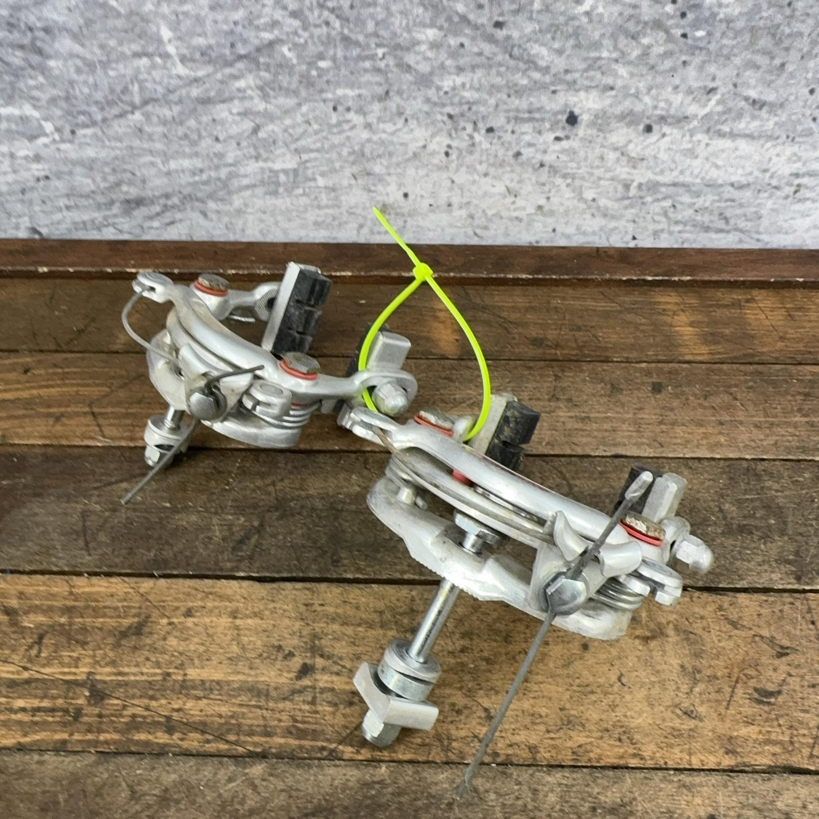 Vintage Dia-Compe Center Pull Caliper Brakes Set Silver Nutted F/R Japan
