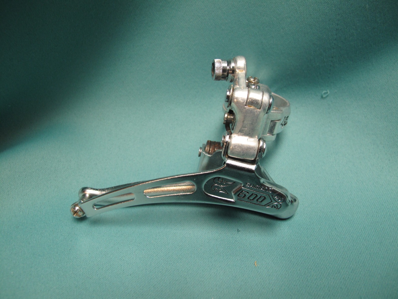 Shimano 600 Arabesque Front Derailleur 28.6mm Clamp Double